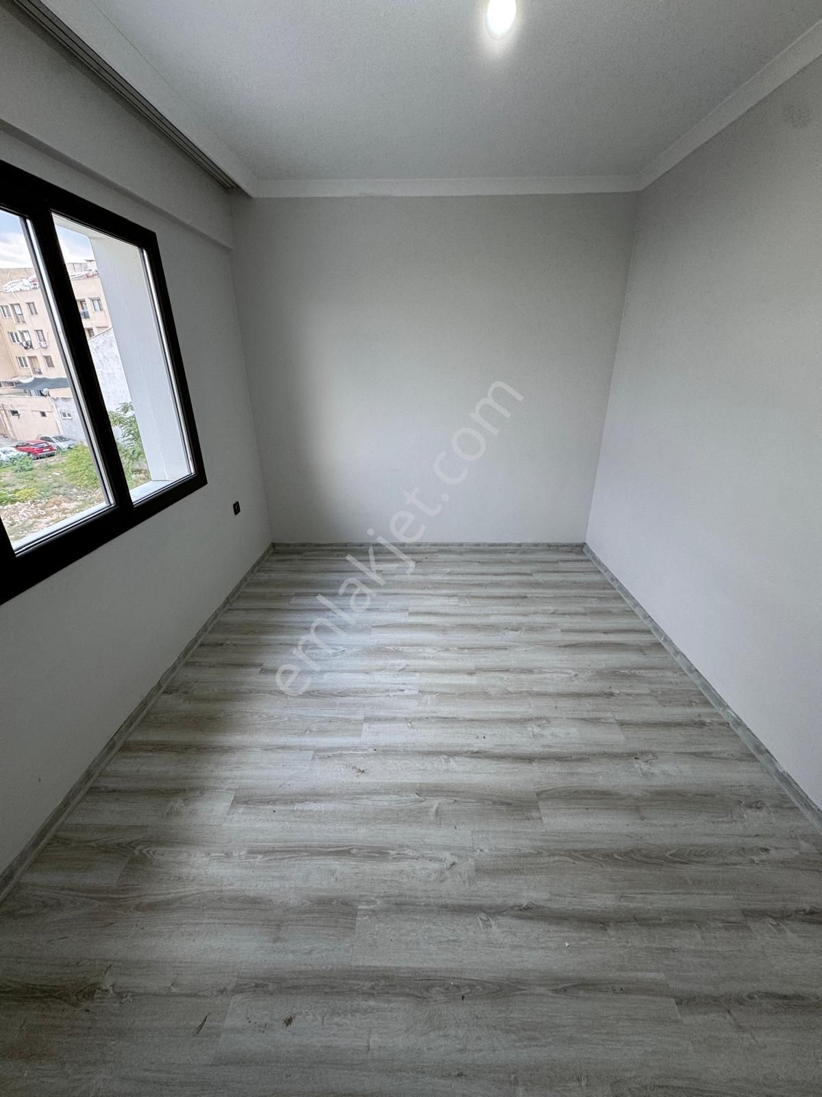 Zeki Emlak'tan Muradiye Mh. Site İçinde 2+1 Satılık Daire - Görsel 15