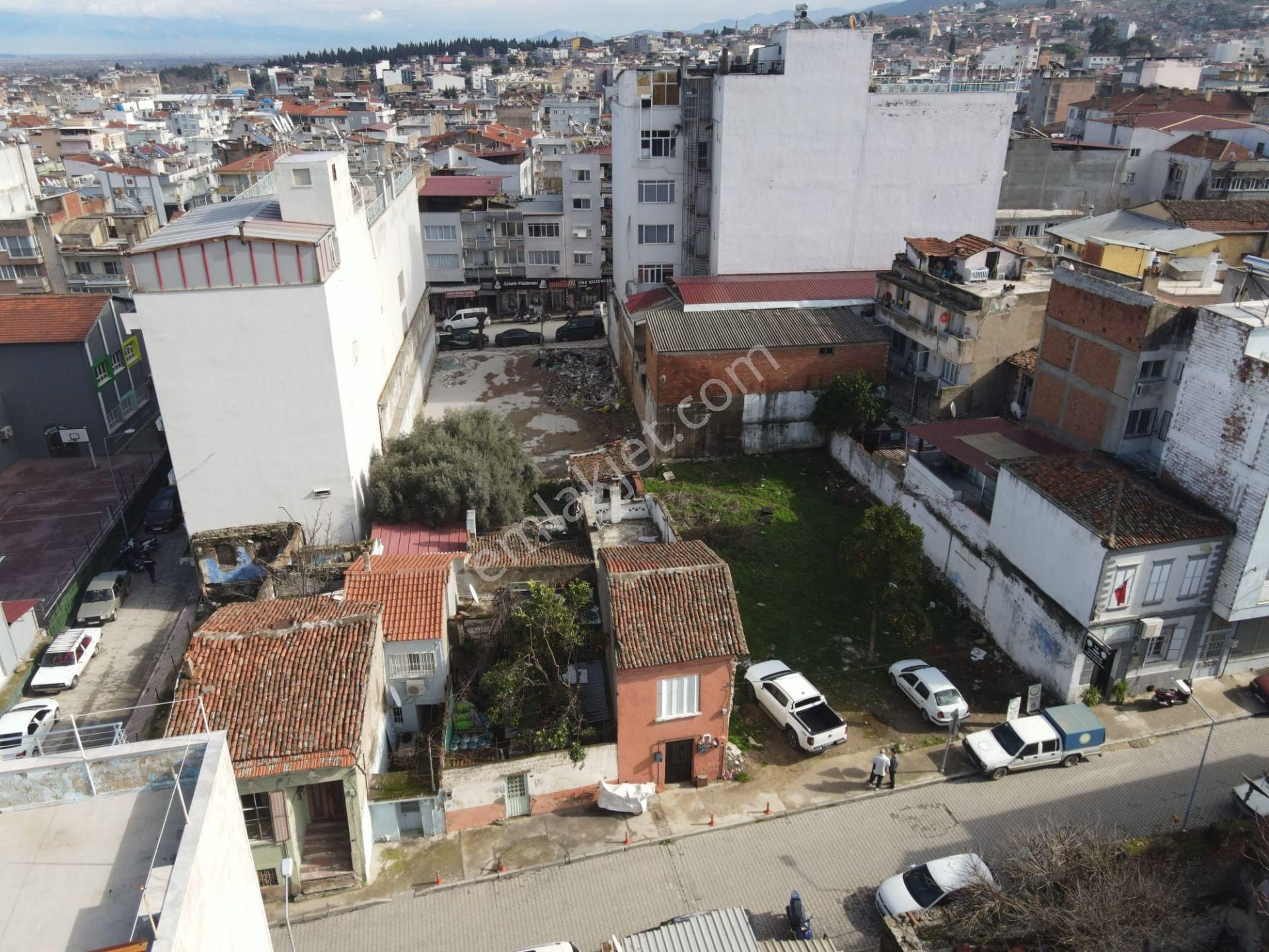 Şehrin Merkezinde, Çarşı İçinde Yatırımlık Tek Tapulu Arsa - Görsel 14