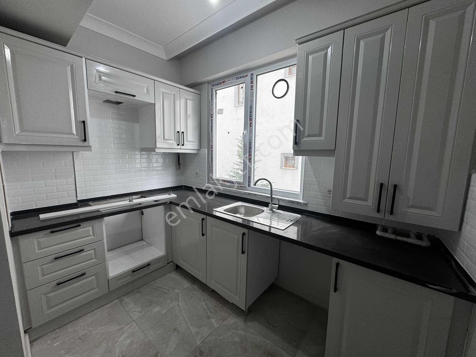 Vefa Gayrimenkulden N.fazıl Mahde 3+1 Ters Dubleks Kiralık Daire - Görsel 9