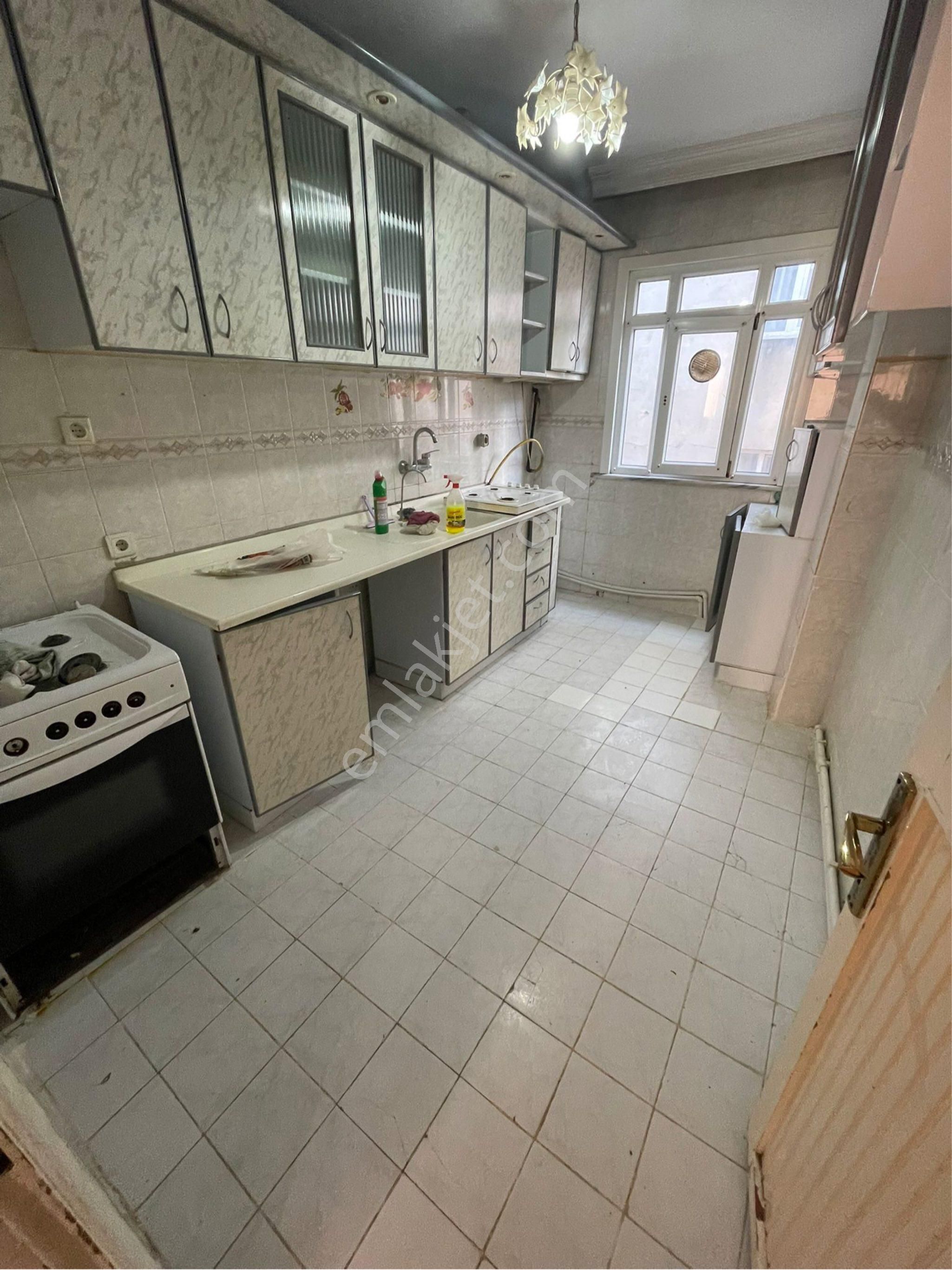 Emir Emlak’dan 3+1 4 Kat Yerli Ailelere Temiz Daire - Görsel 8