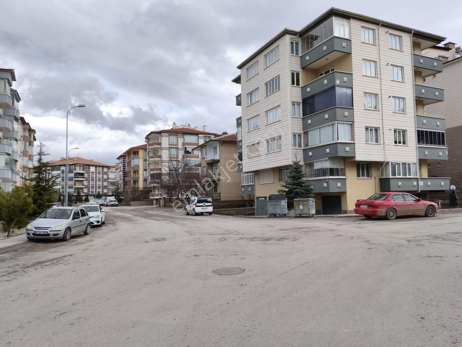 Yarenler Mahallesinde 3 Yol Ağzında Ara Kat Kiralık Daire - Görsel 22