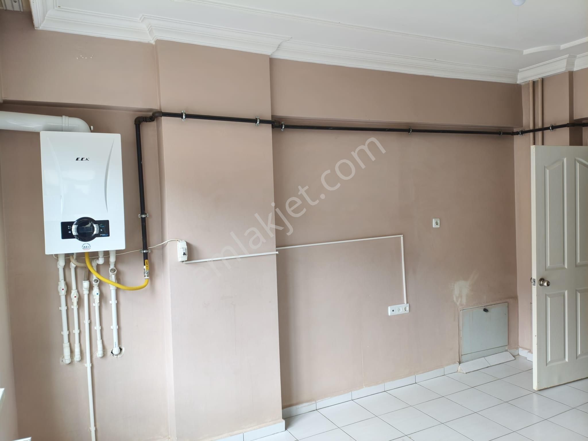 Yarenler Mahallesinde 3 Yol Ağzında Ara Kat Kiralık Daire - Görsel 14