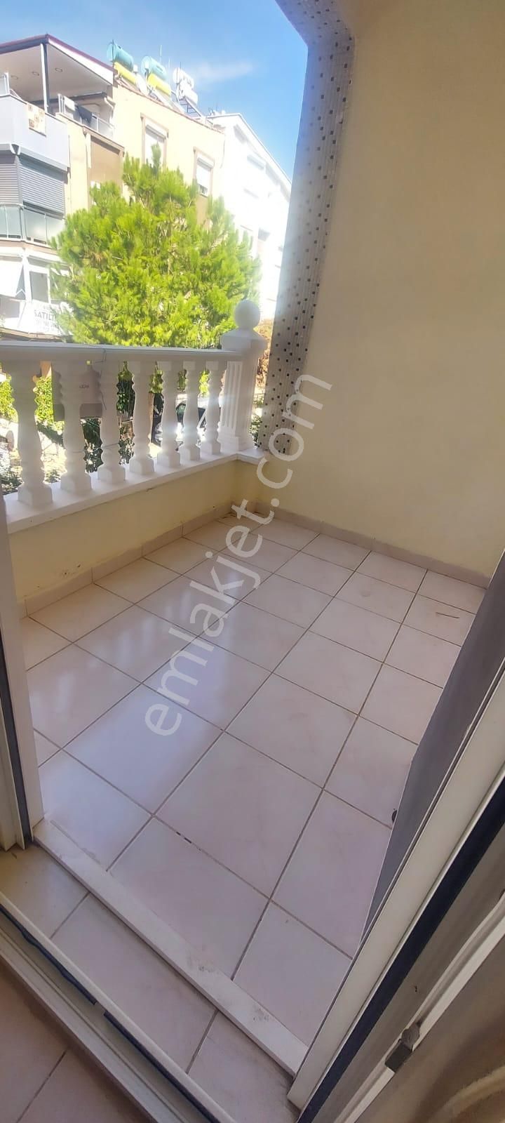 Didim Çamlık Mahallesi’nde Satılık Eşyalı 2+1 Daire Fiyat: 4.500.000 Tl - Görsel 3