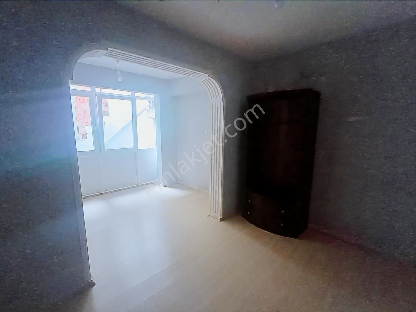 Degirmenlikizik 3+1 Ara Kat Kiralik Daire - Görsel 18