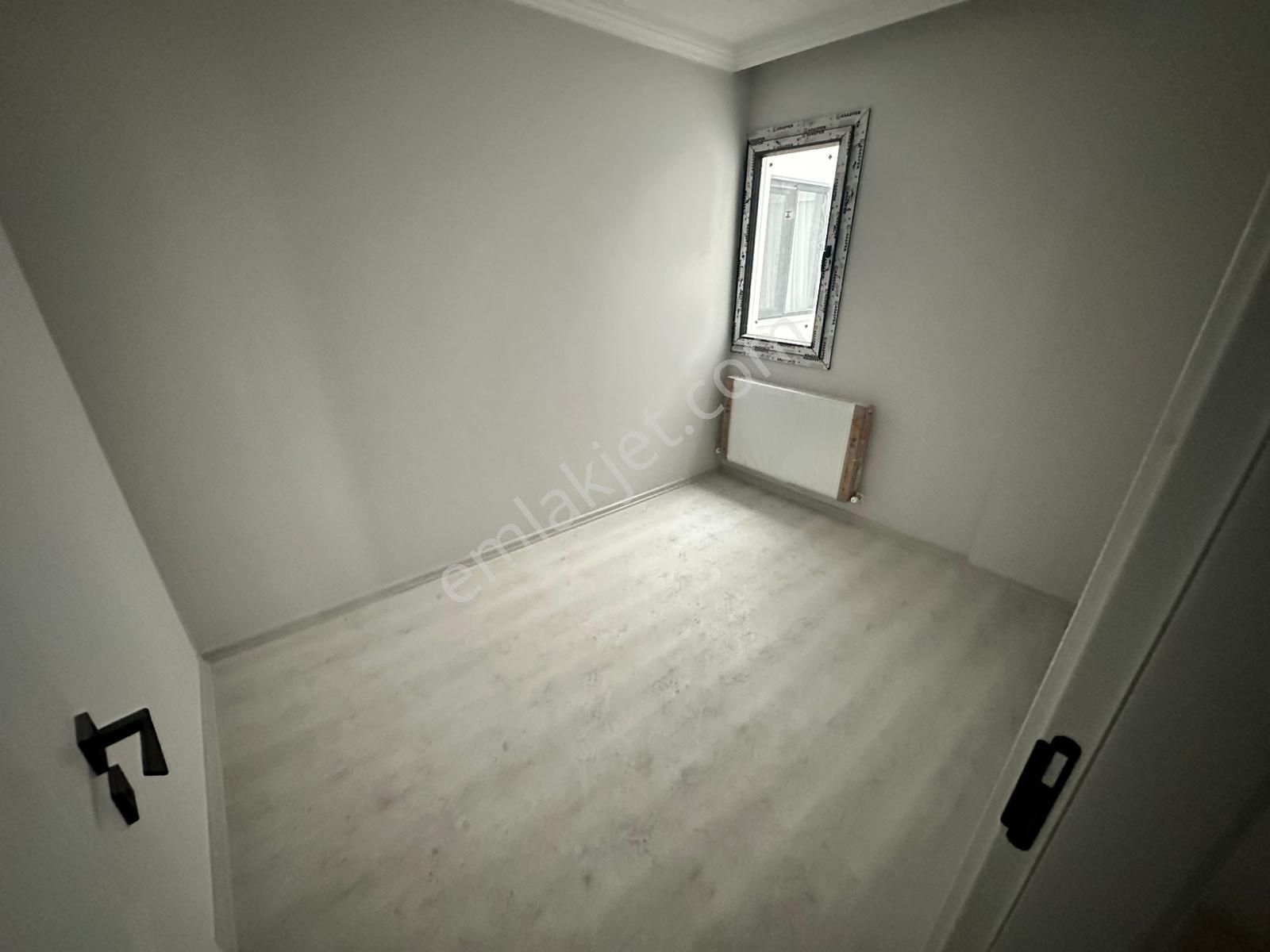 Zeki Emlak'tan Muradiye'de Satılık Kapalı Otoparklı 3+1 Daire - Görsel 15