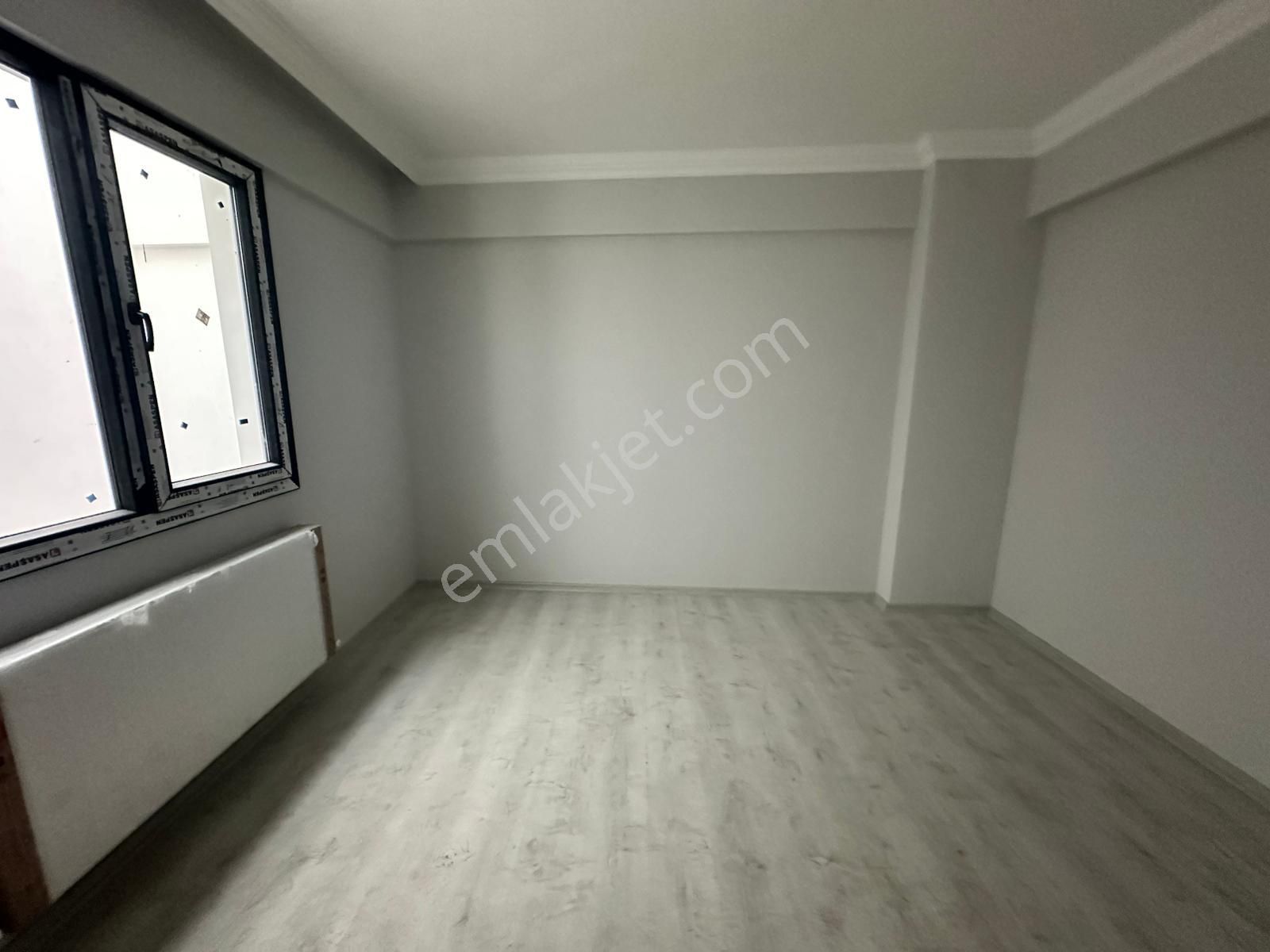 Zeki Emlak'tan Muradiye'de Satılık Kapalı Otoparklı 3+1 Daire - Görsel 14