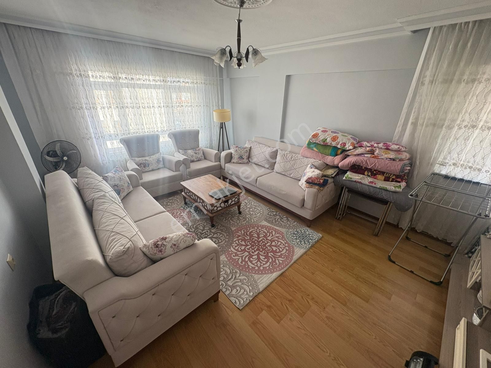 Sincan Tandoğan Mah'de Bağımsız 2.ara Kat 13 Yıllık Bina Ön Cephe Satılık Daire - Görsel 3