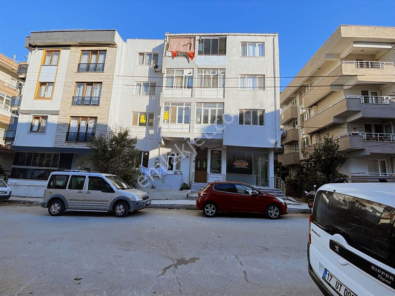 1+1 Fiyatına Esenlerde Fırsat 3+1 - Görsel 14