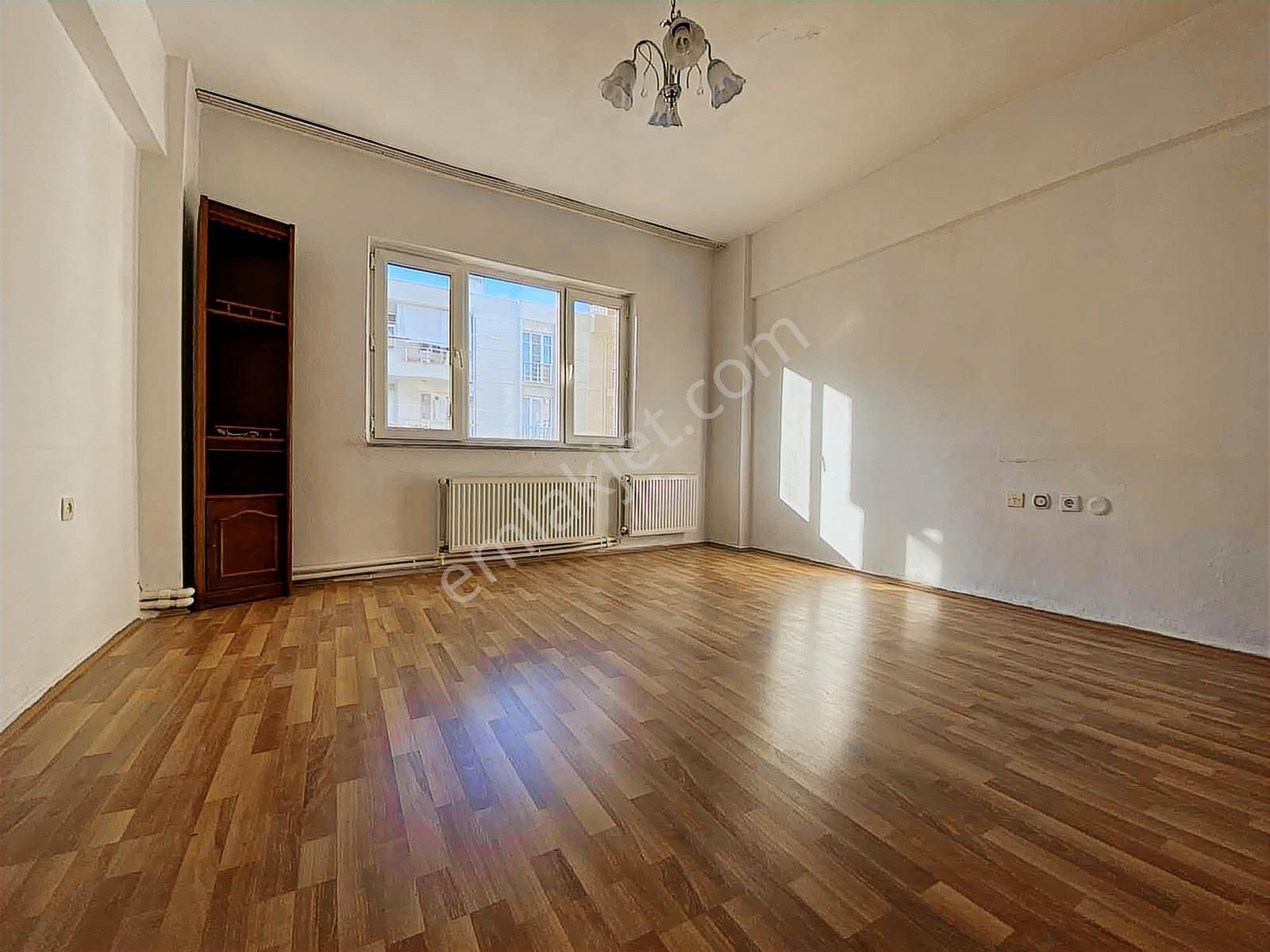 1+1 Fiyatına Esenlerde Fırsat 3+1 - Görsel 15