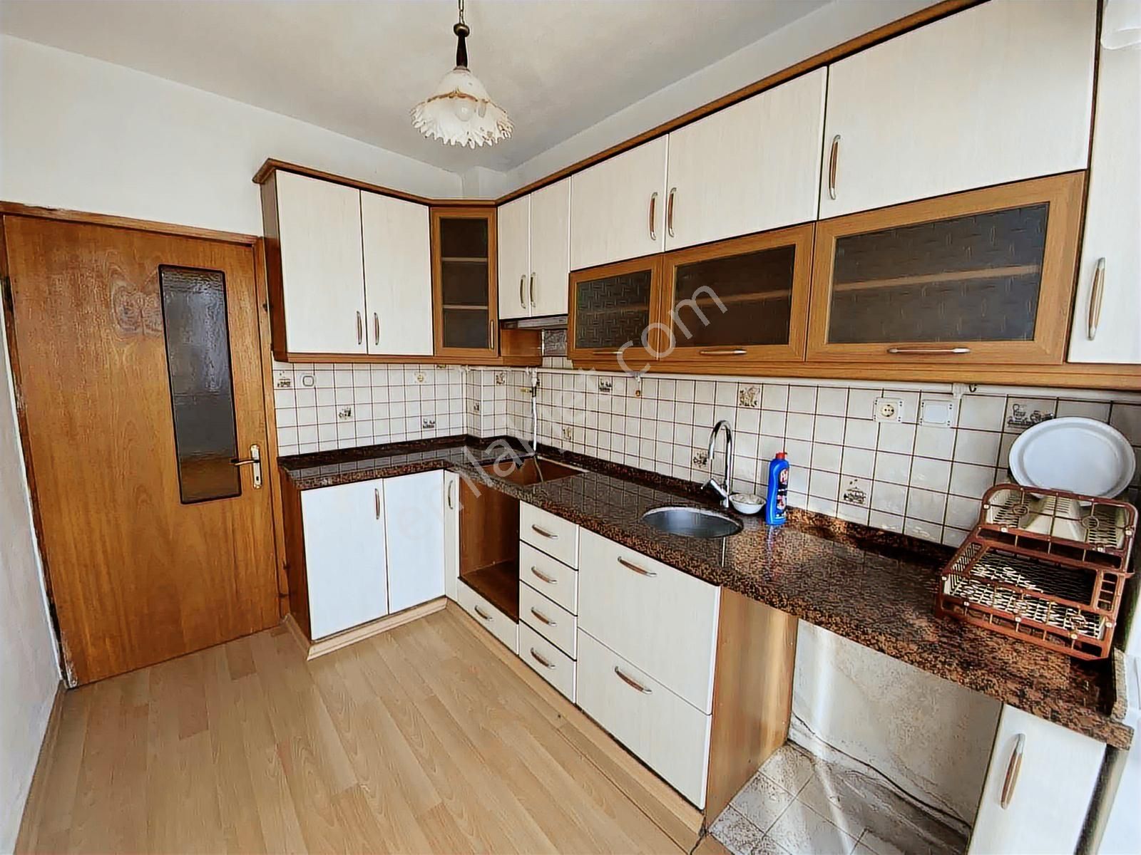 1+1 Fiyatına Esenlerde Fırsat 3+1 - Görsel 28