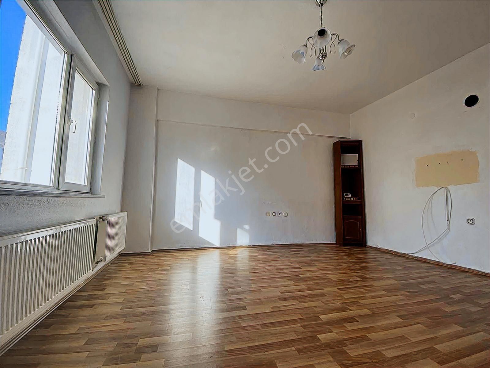 1+1 Fiyatına Esenlerde Fırsat 3+1 - Görsel 19