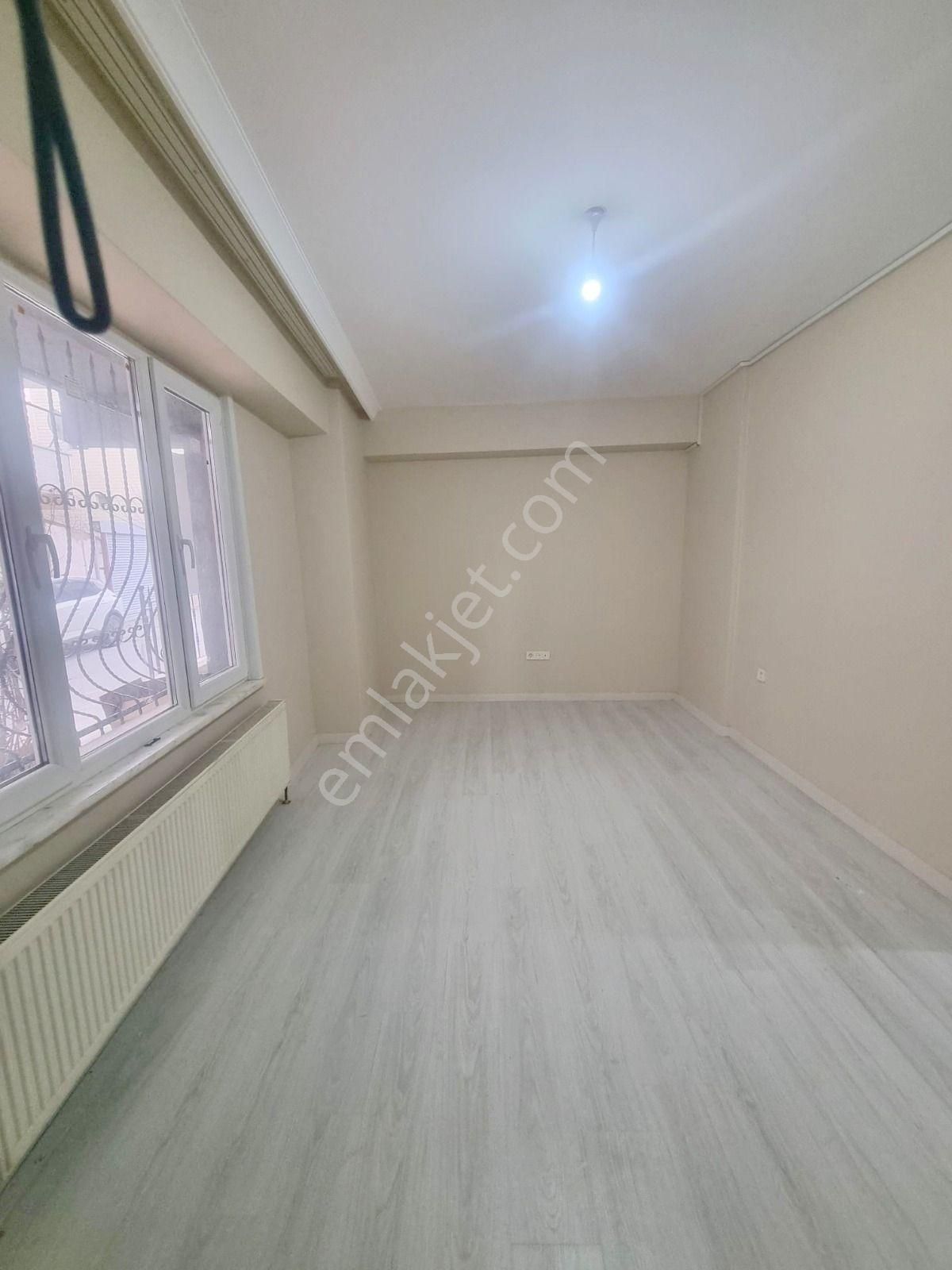 Tarabyaüstü Cumhuriyette Komple Yeni Binada 2+1 Girişkat Daire - Görsel 18