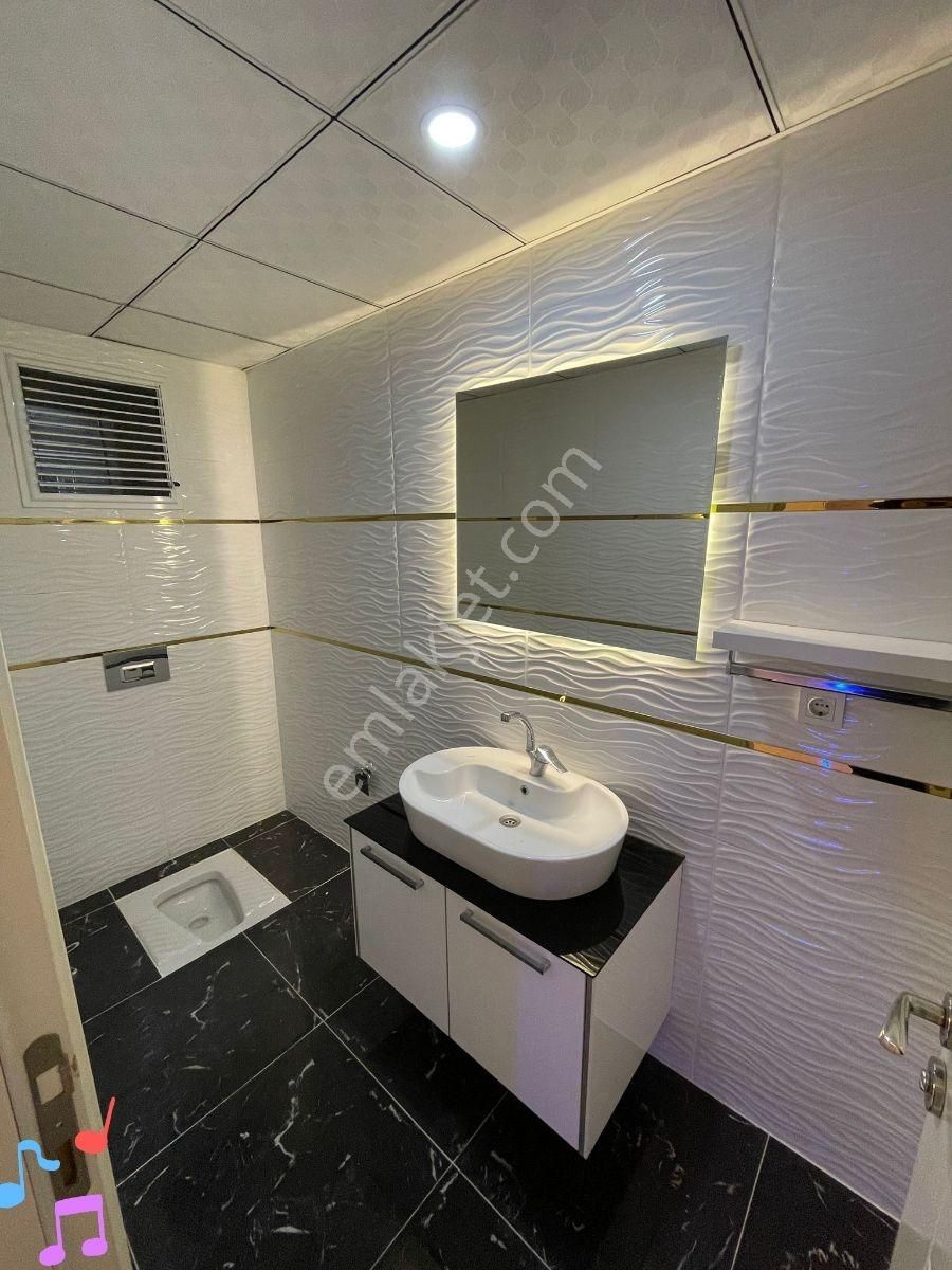 Fiyat Düştü ! Y.yılda Site İçerisinde Cazip Satılık Daire - Görsel 16