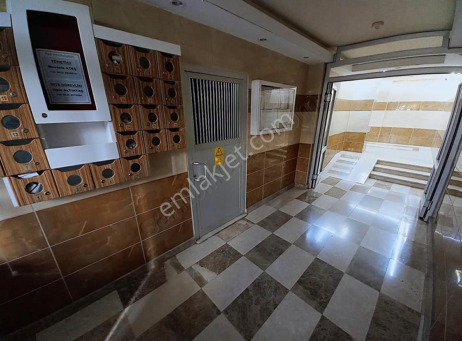 Çok Acil Yazırın Merkezinde Verapark Da 3+1 Arakat Satılık Daire - Görsel 8