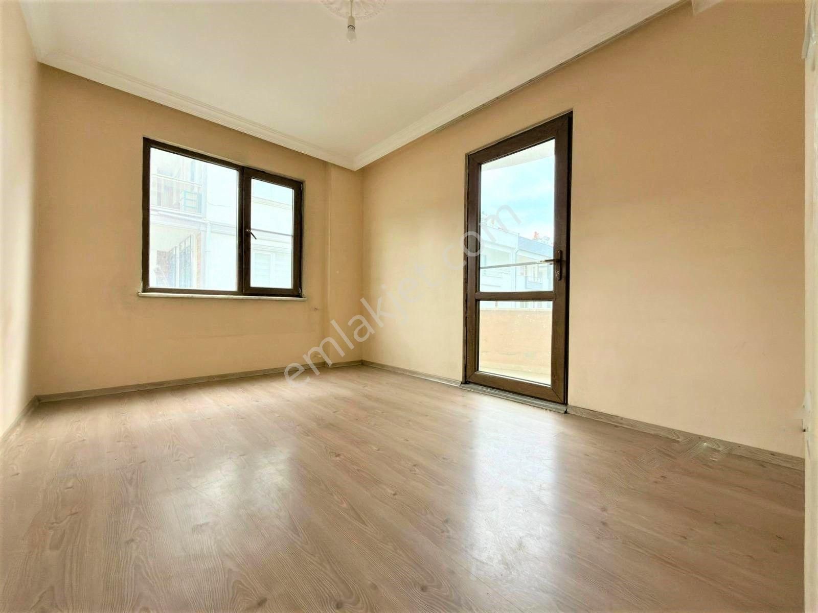🌀gültaş Emlaktan Akçay Merkez'de Satılık – Denize Yakın – Ön Cephe 2+1 Daire Fırsatı - Görsel 16