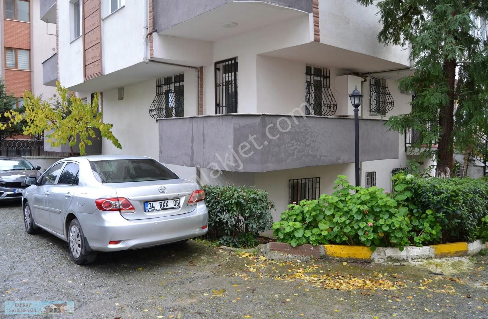 Emiray Dan Atakent Mahallesinde Kiralık 2+1 Daire