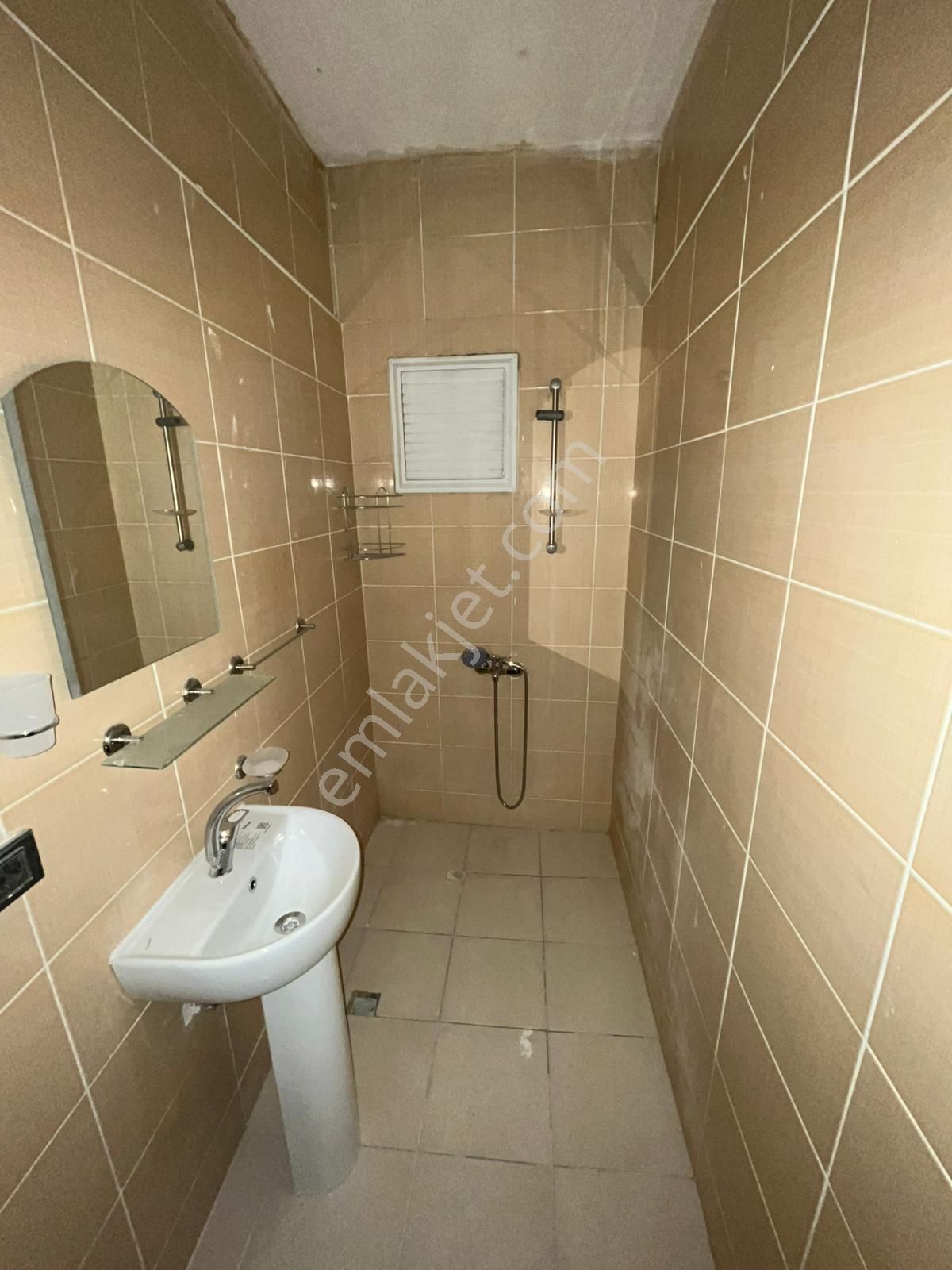 Denizli Merkezde Büyük Teraslı Manzaralı 2+1 Çatı Katı - Görsel 11