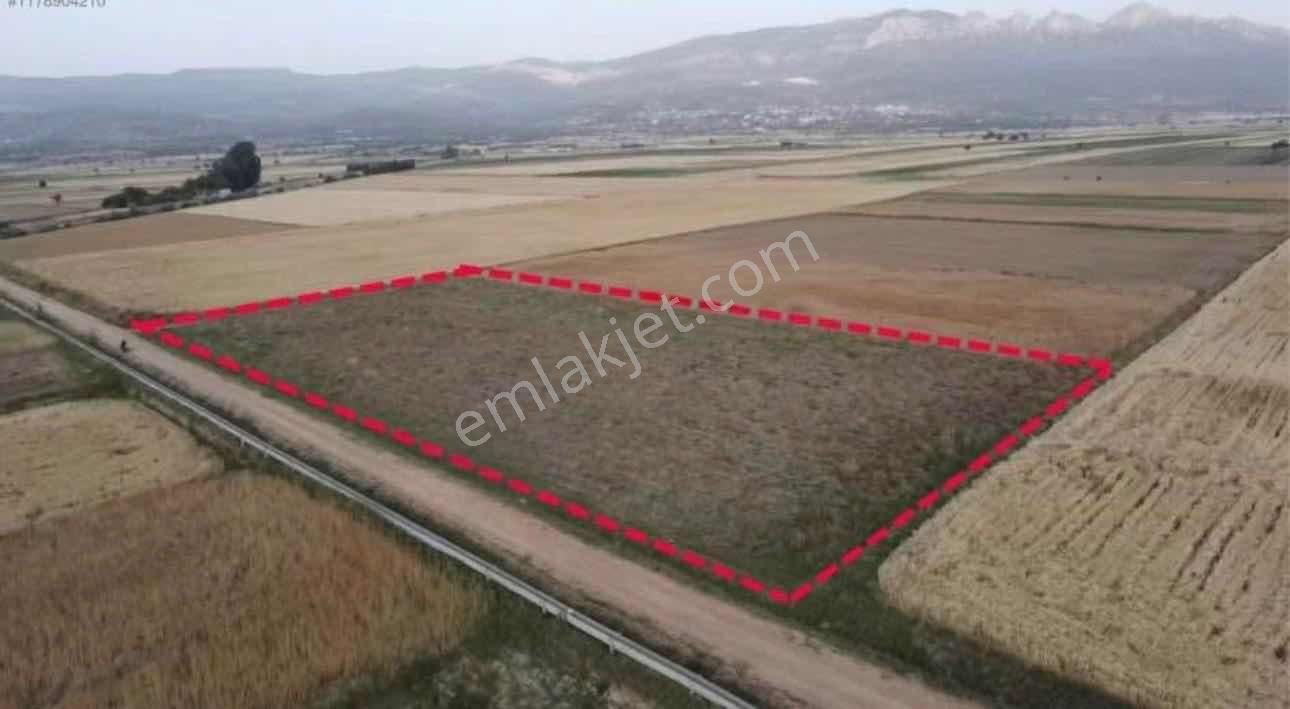 Denizli Baklan Merkez Sulu Arazi