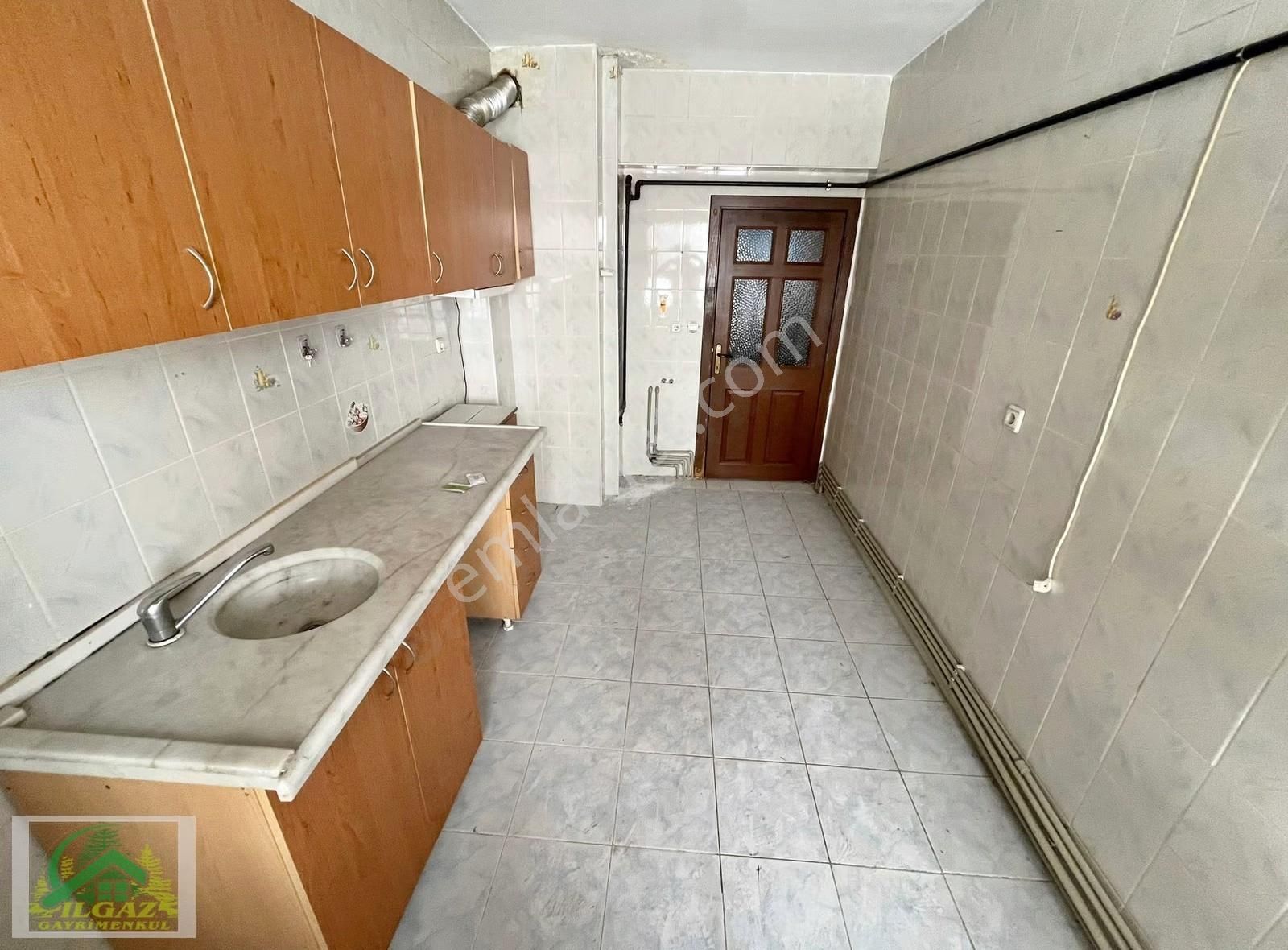 Etlik'te Ara Kat 2+1 Bağımsız Krediye Uygun Fırsat Dairesi ! - Görsel 17