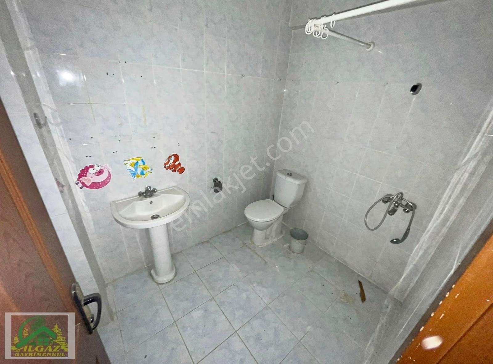 Etlik'te Ara Kat 2+1 Bağımsız Krediye Uygun Fırsat Dairesi ! - Görsel 15