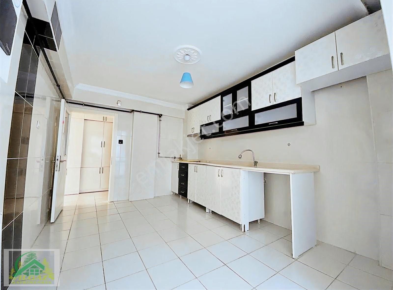 Sancaktepe'de 3+1 Asansörlü Ara Kat 3 Cepheli Kiralık Daire ! - Görsel 14