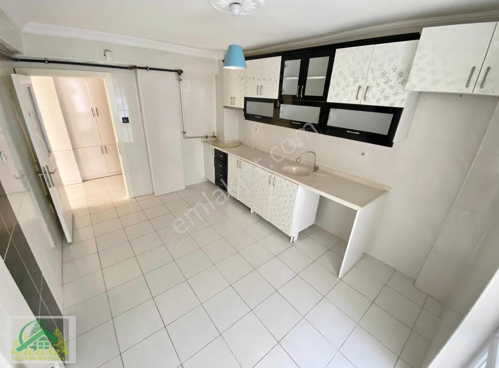 Sancaktepe'de 3+1 Asansörlü Ara Kat 3 Cepheli Kiralık Daire ! - Görsel 20