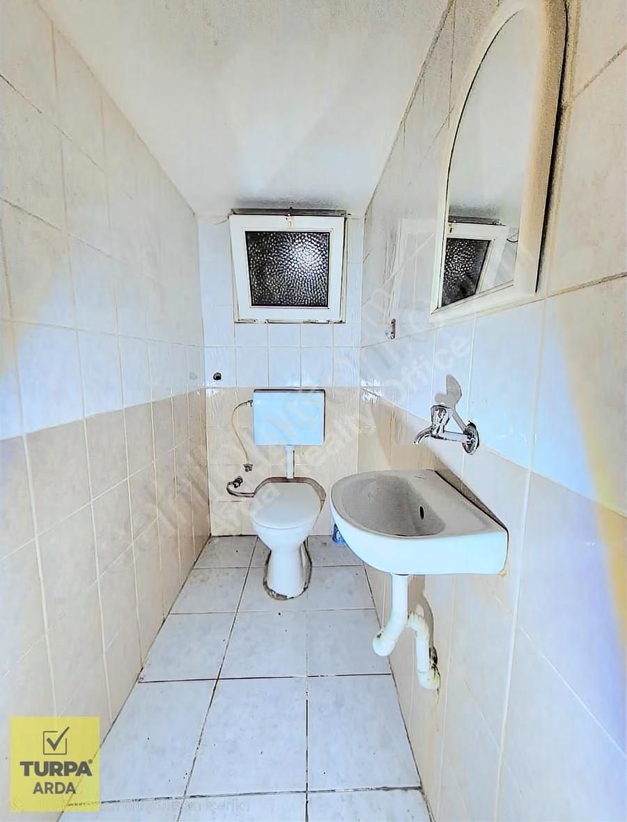 K.yaka Çarşı Ve Yuva Yakını Çift Cephe Balkon Geniş 3+1 150 M2 - Görsel 14