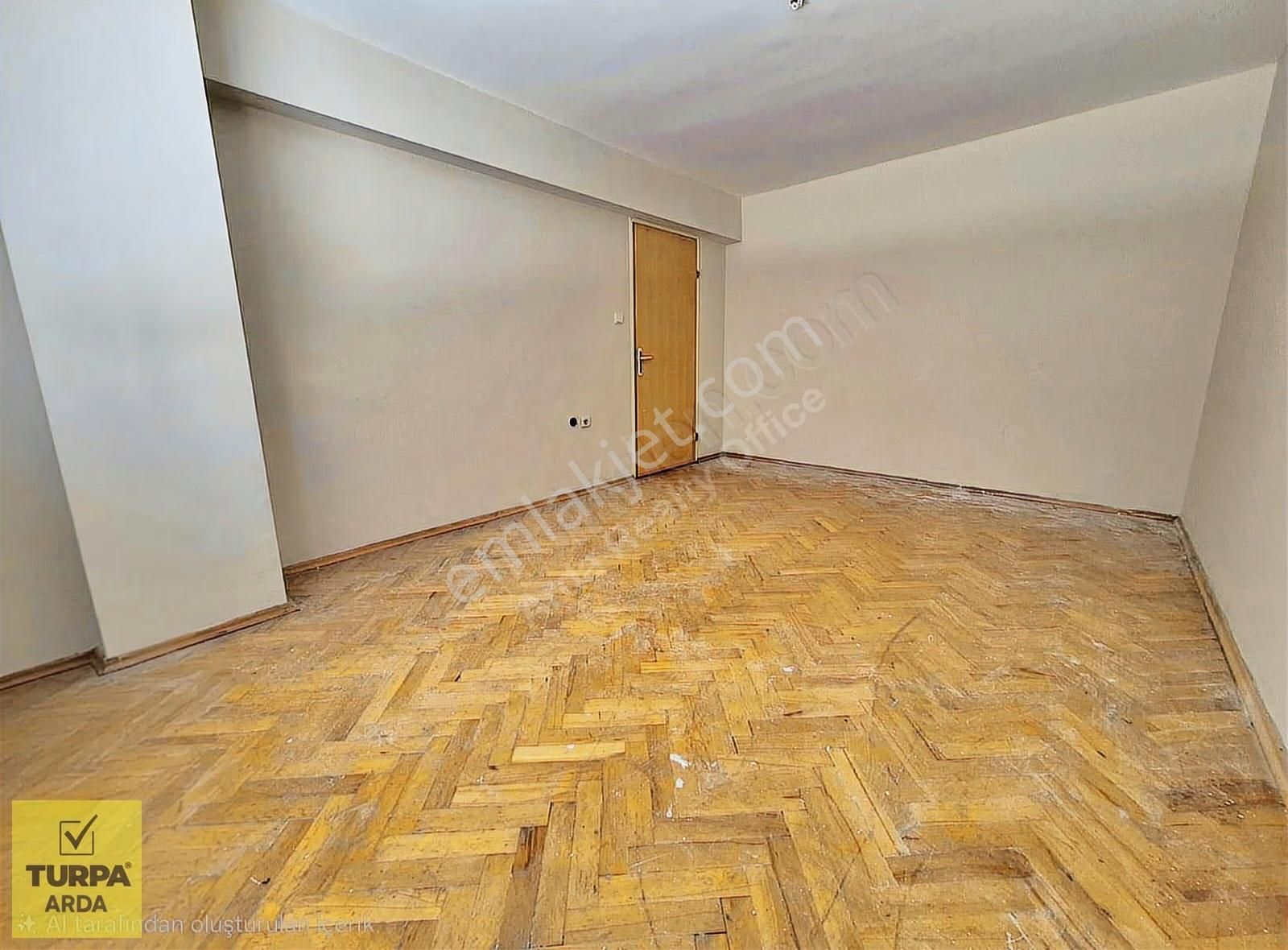 K.yaka Anadolu Cad. Üzeri Kapalı Otopark Asansörlü 3+1 140 M2 - Görsel 13