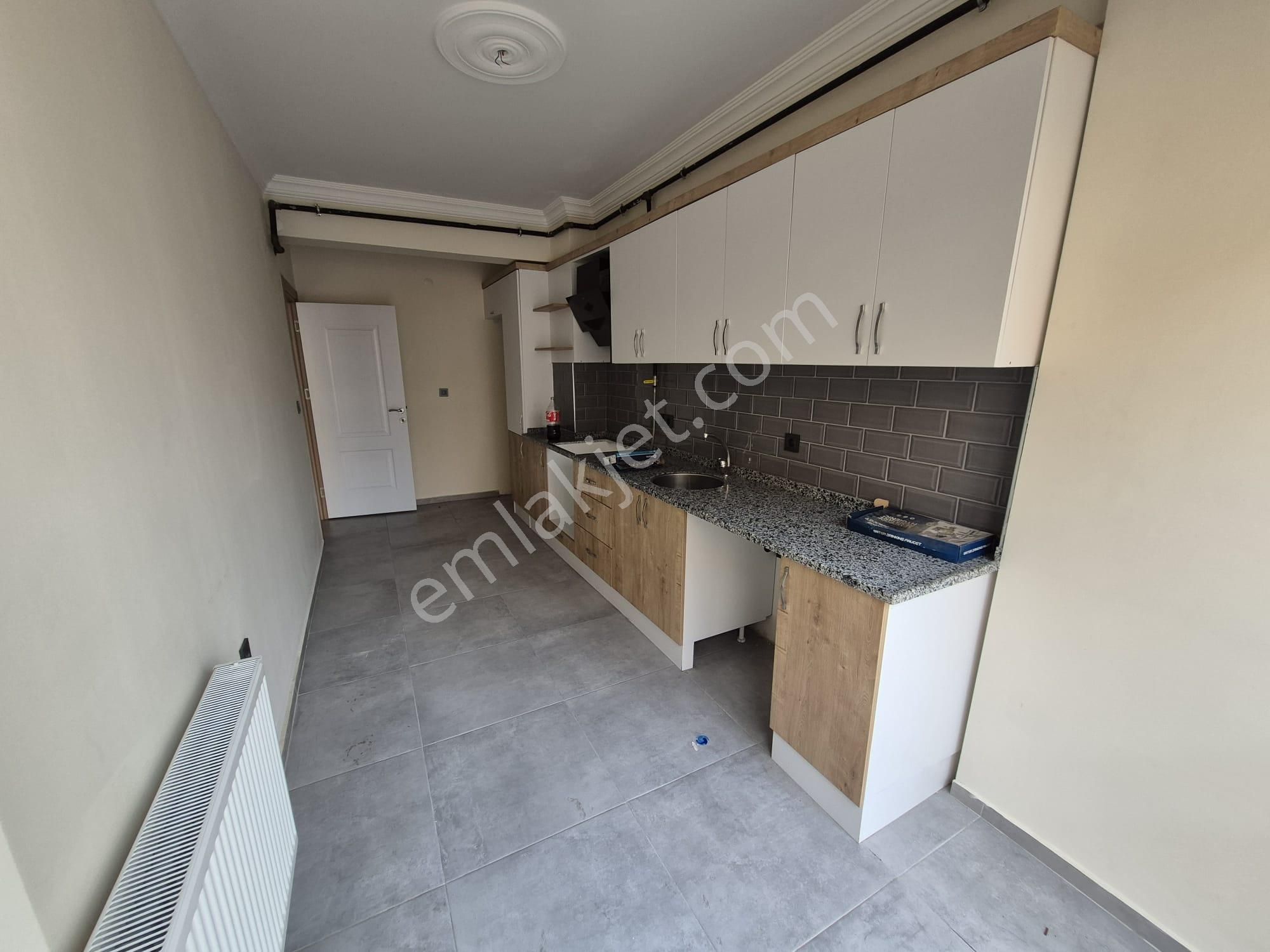 Buca Laleli Mahallesi//uçanyolyakını/asansörlü//m.caddesine 50metre//2yıllık//2+1//4.kat - Görsel 7