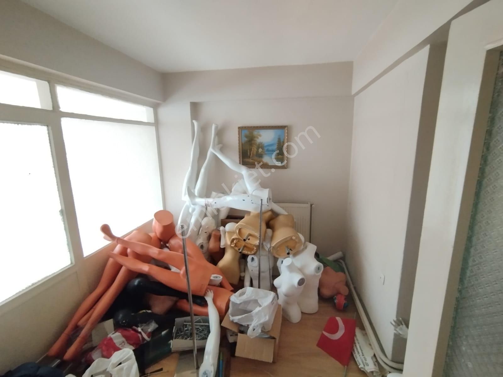 Şehrin Göbeğinde Satılık Uygun Fiyatlı Daire - Görsel 21