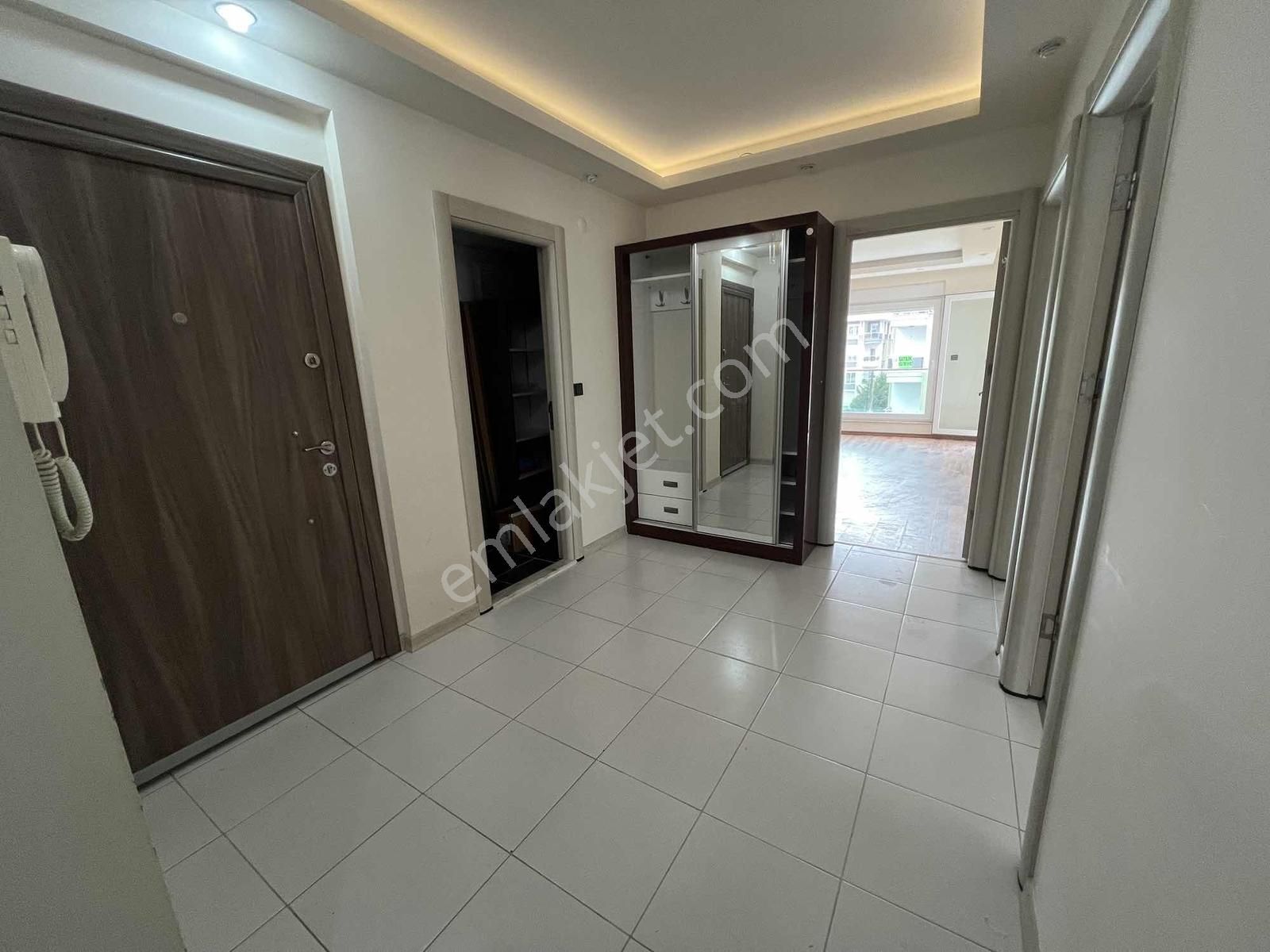 Hurma'da Ara Kat Kiralık 3+1 Ayrı Mutfak Havuzlu Daire - Görsel 18