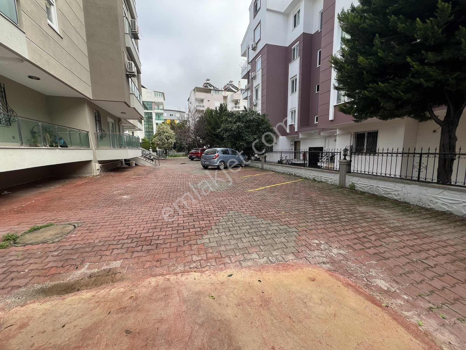 Hurma'da Ara Kat Kiralık 3+1 Ayrı Mutfak Havuzlu Daire - Görsel 20