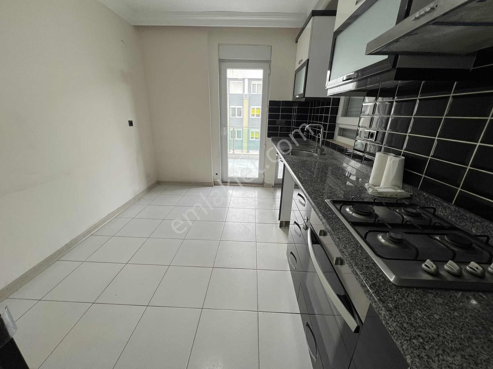 Hurma'da Ara Kat Kiralık 3+1 Ayrı Mutfak Havuzlu Daire - Görsel 17