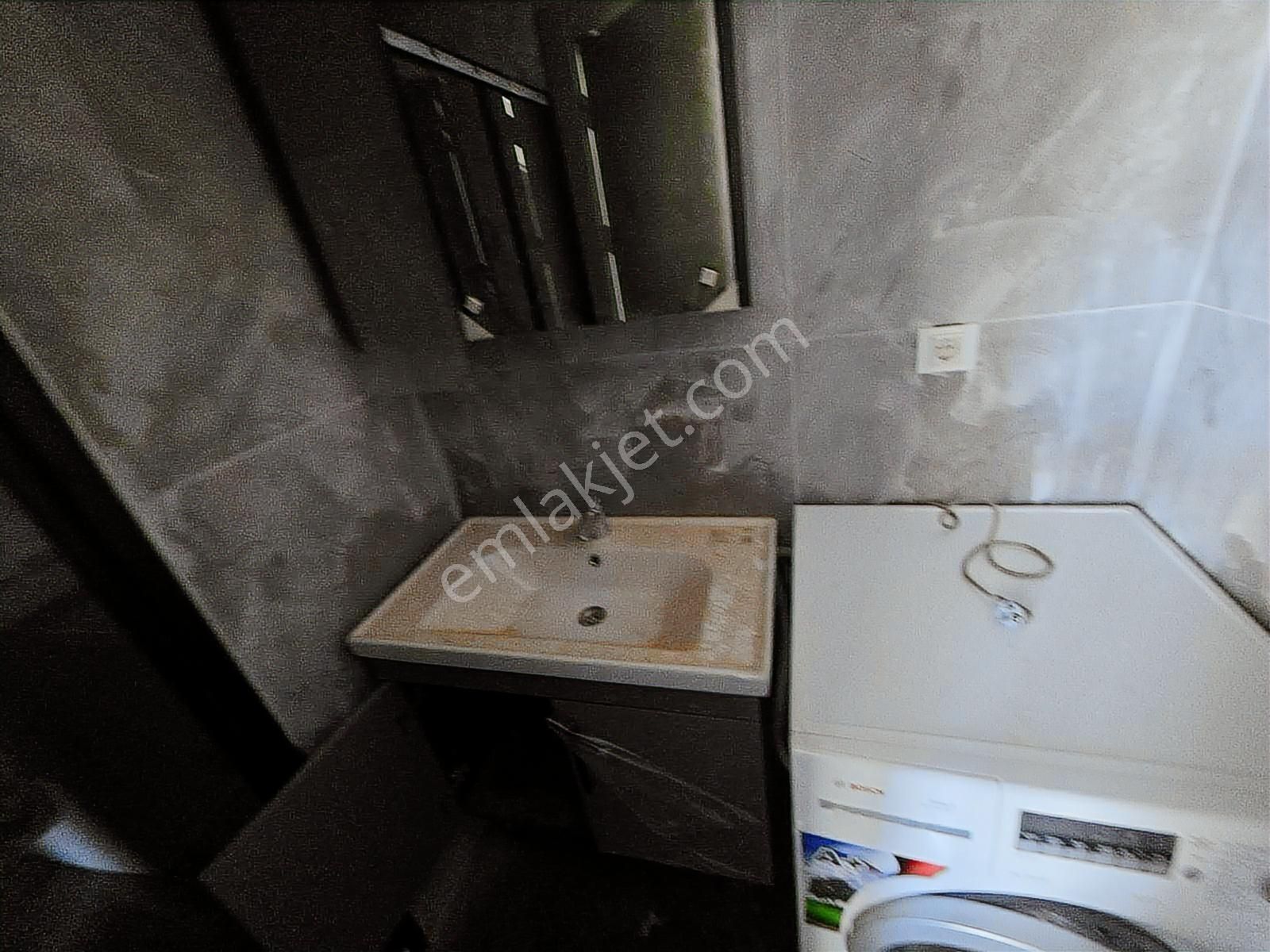 Havuzlu Sitede Ara Kat 1+1 / İskan Var / Yeniköy - Görsel 11