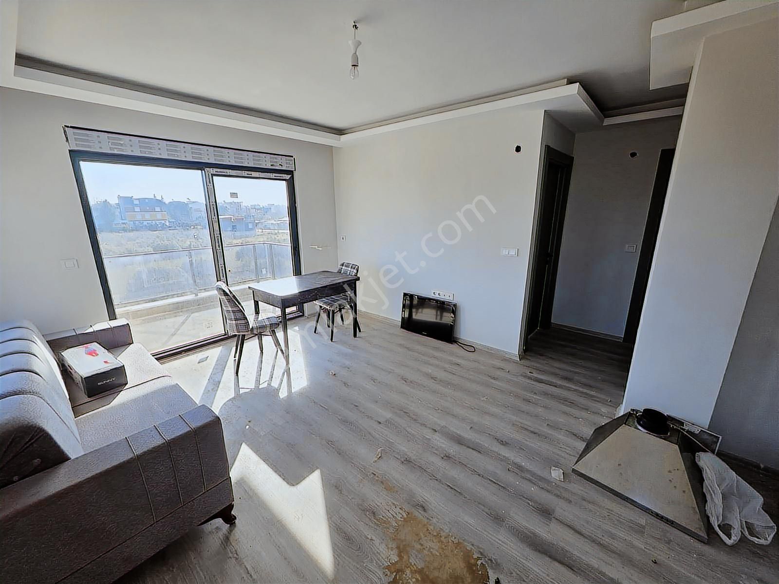 Havuzlu Sitede Ara Kat 1+1 / İskan Var / Yeniköy - Görsel 16