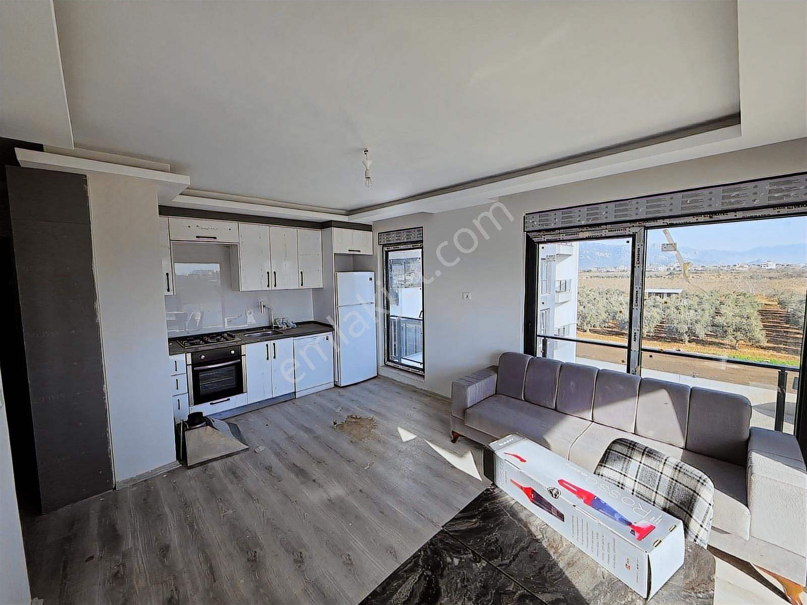 Havuzlu Sitede Ara Kat 1+1 / İskan Var / Yeniköy - Görsel 18