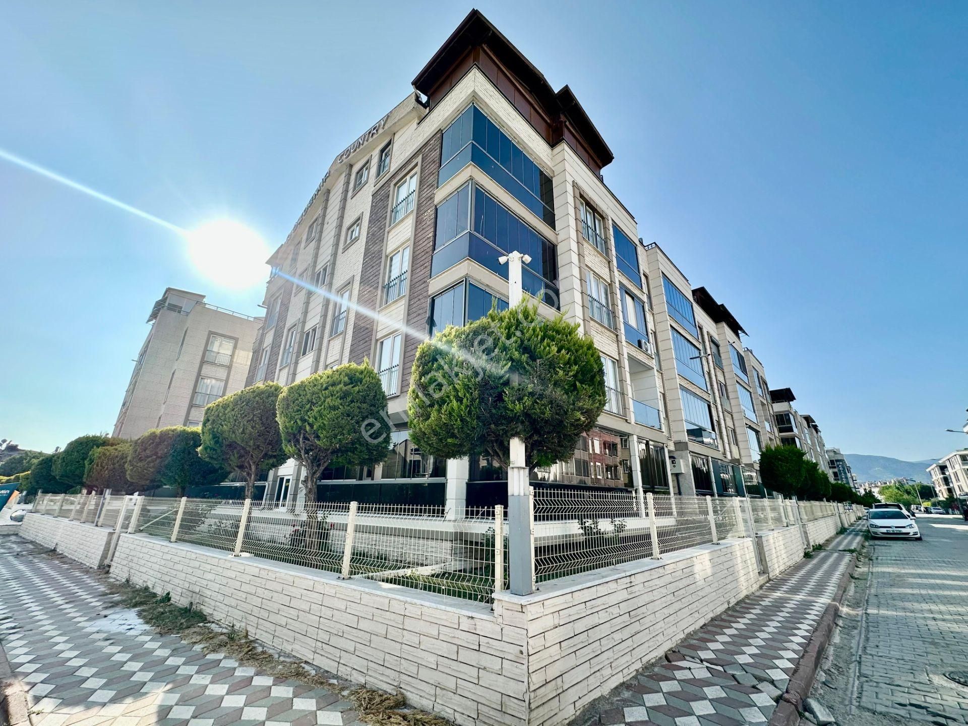꧁ay Emlaktan꧂akçay'da Arakat Yüzme Havuzlu Güvenlikli Kapalı Otoparklı Satılık 1+1 Ultra Lüx Daire - Görsel 23