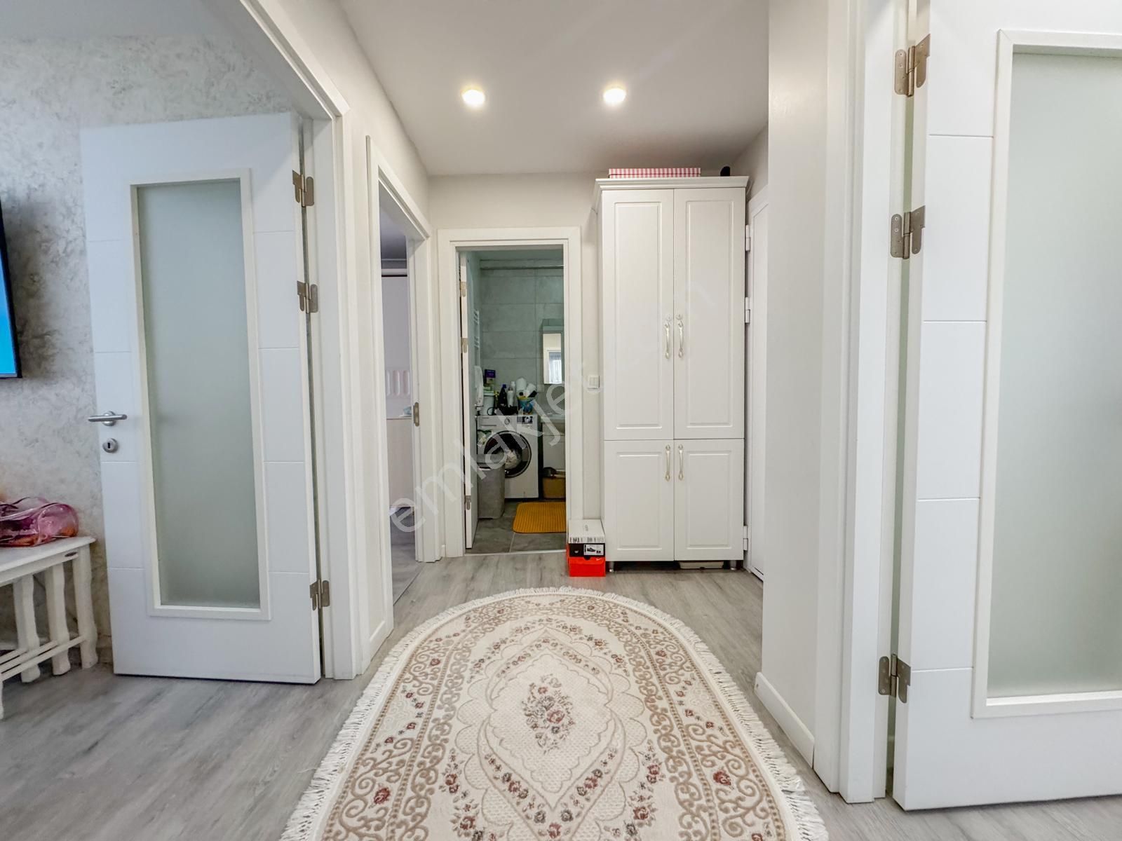 Bahçelievler Yayla Merkez Yakını 2+1 Ara Kat 4 Yıllık Bina - Görsel 11