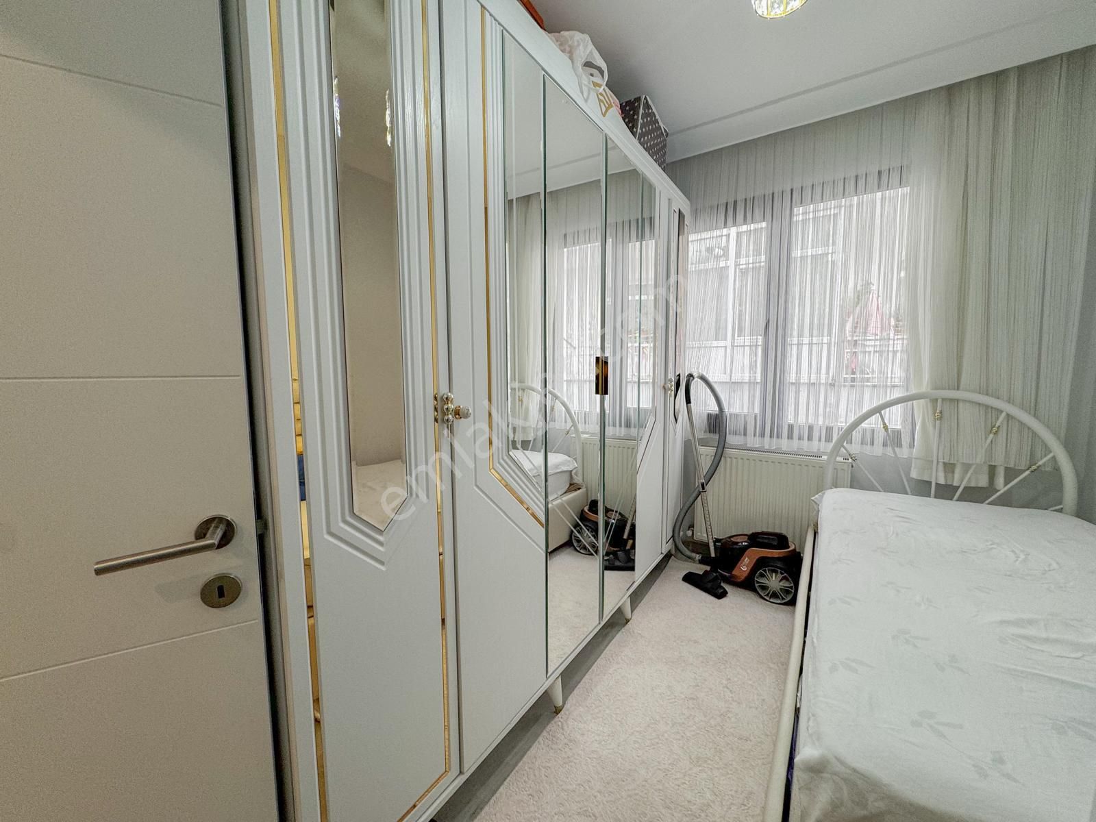 Bahçelievler Yayla Merkez Yakını 2+1 Ara Kat 4 Yıllık Bina - Görsel 18