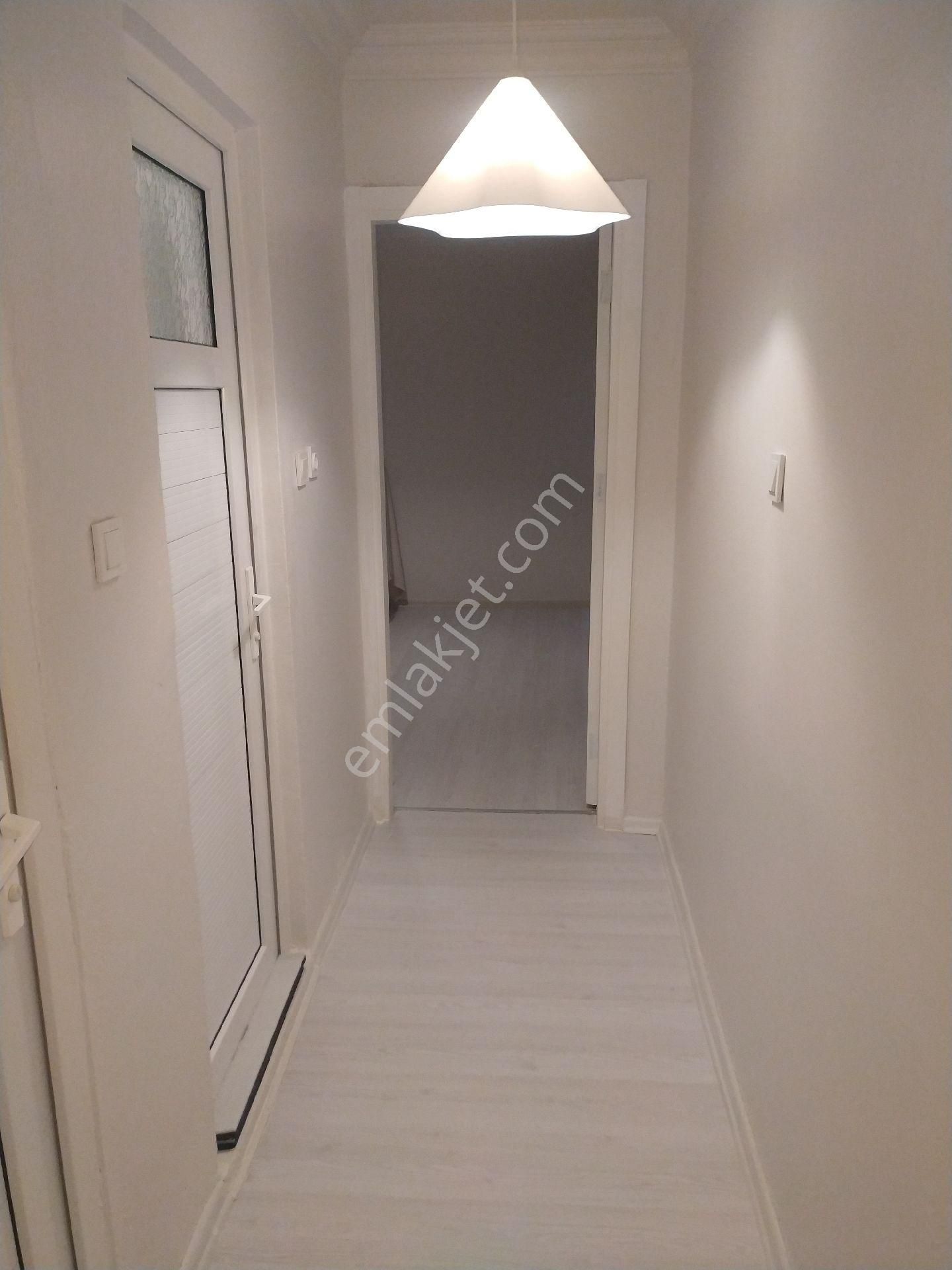 Hacıseyfettin Mah Karadavut Cadde Üzeri2+1.110m.4kat Kombili Bakımlı Daire. - Görsel 5