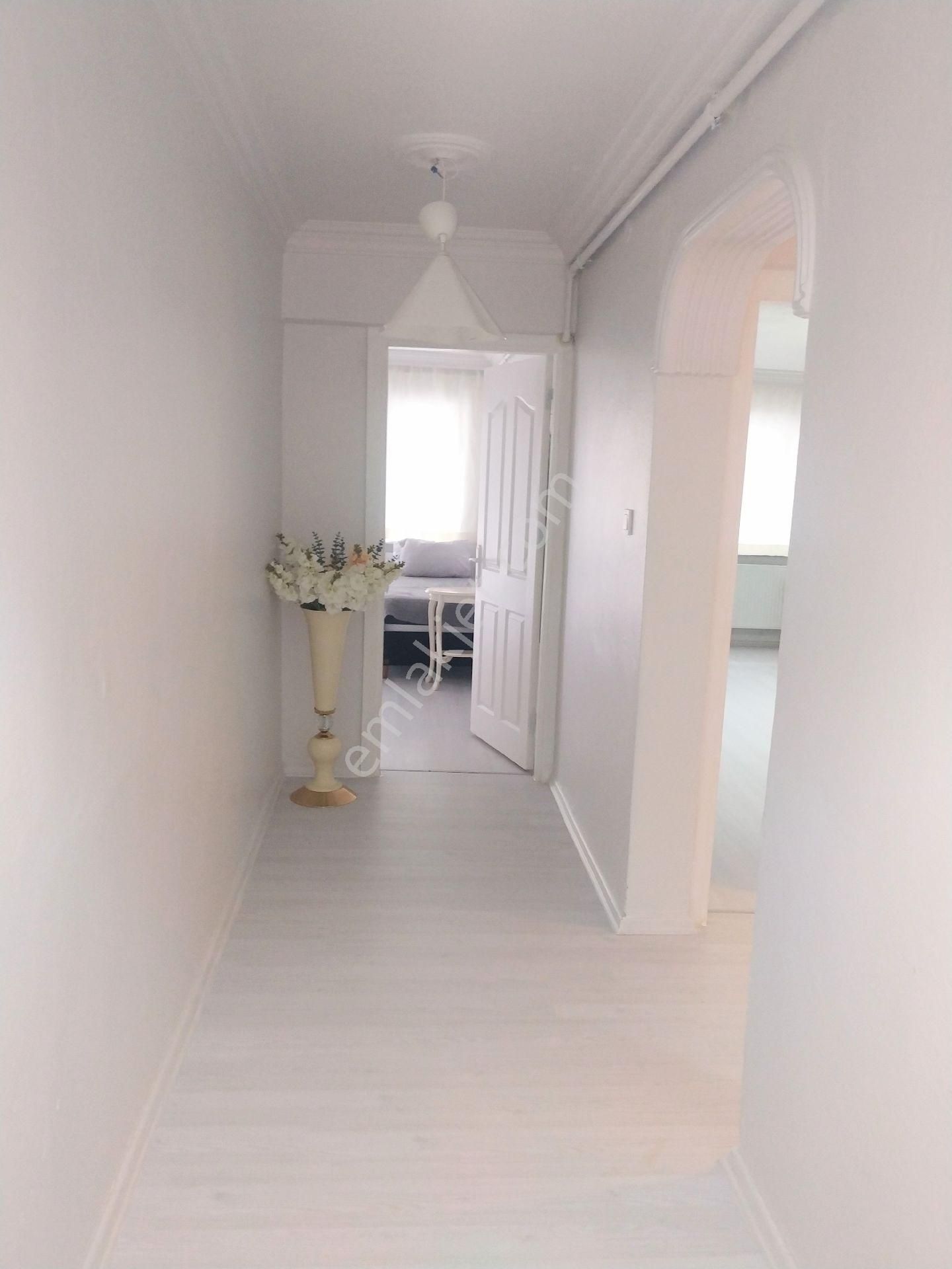 Hacıseyfettin Mah Karadavut Cadde Üzeri2+1.110m.4kat Kombili Bakımlı Daire. - Görsel 11