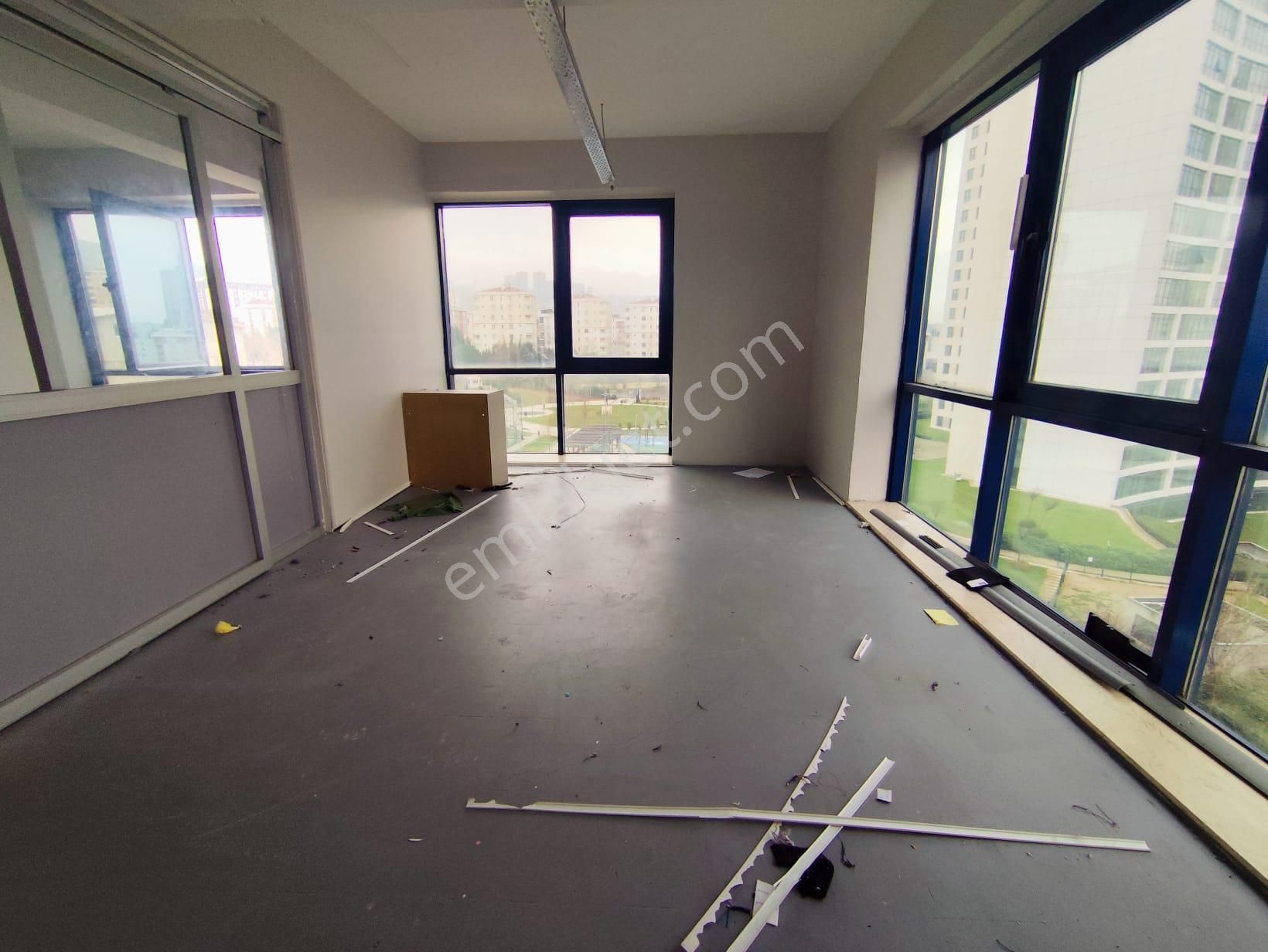 Mertcan Dan E5' Paralel 450m2 Kullanıma Hazır Kiralık İş Yeri - Görsel 6