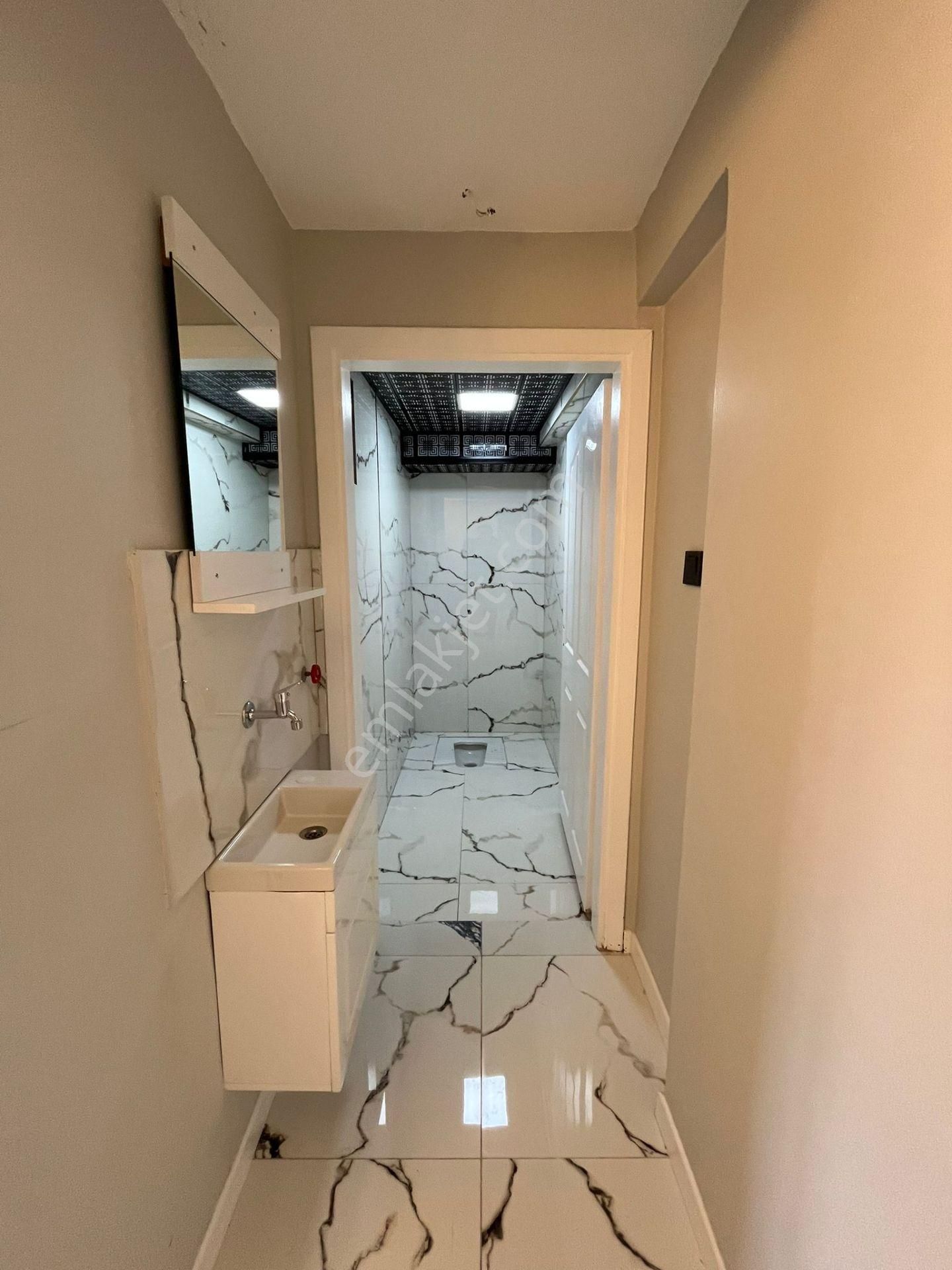 Bilgen Vatan'dan Bademlik'te Dutluk Metro Yakını 1. Kat Ön Cephe 3+1 Megalüks Yapılı Satılık Daire - Görsel 19