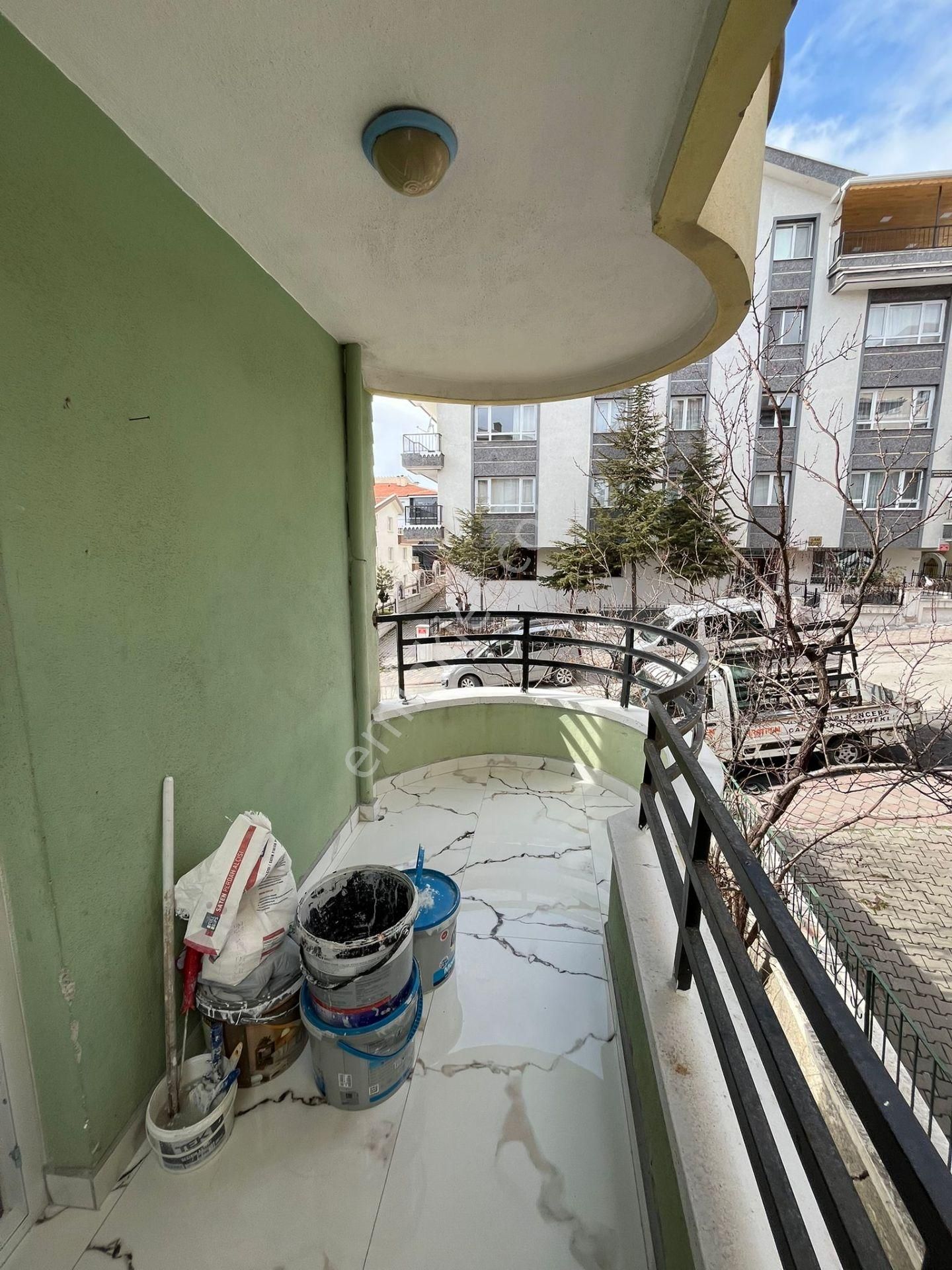 Bilgen Vatan'dan Bademlik'te Dutluk Metro Yakını 1. Kat Ön Cephe 3+1 Megalüks Yapılı Satılık Daire - Görsel 13