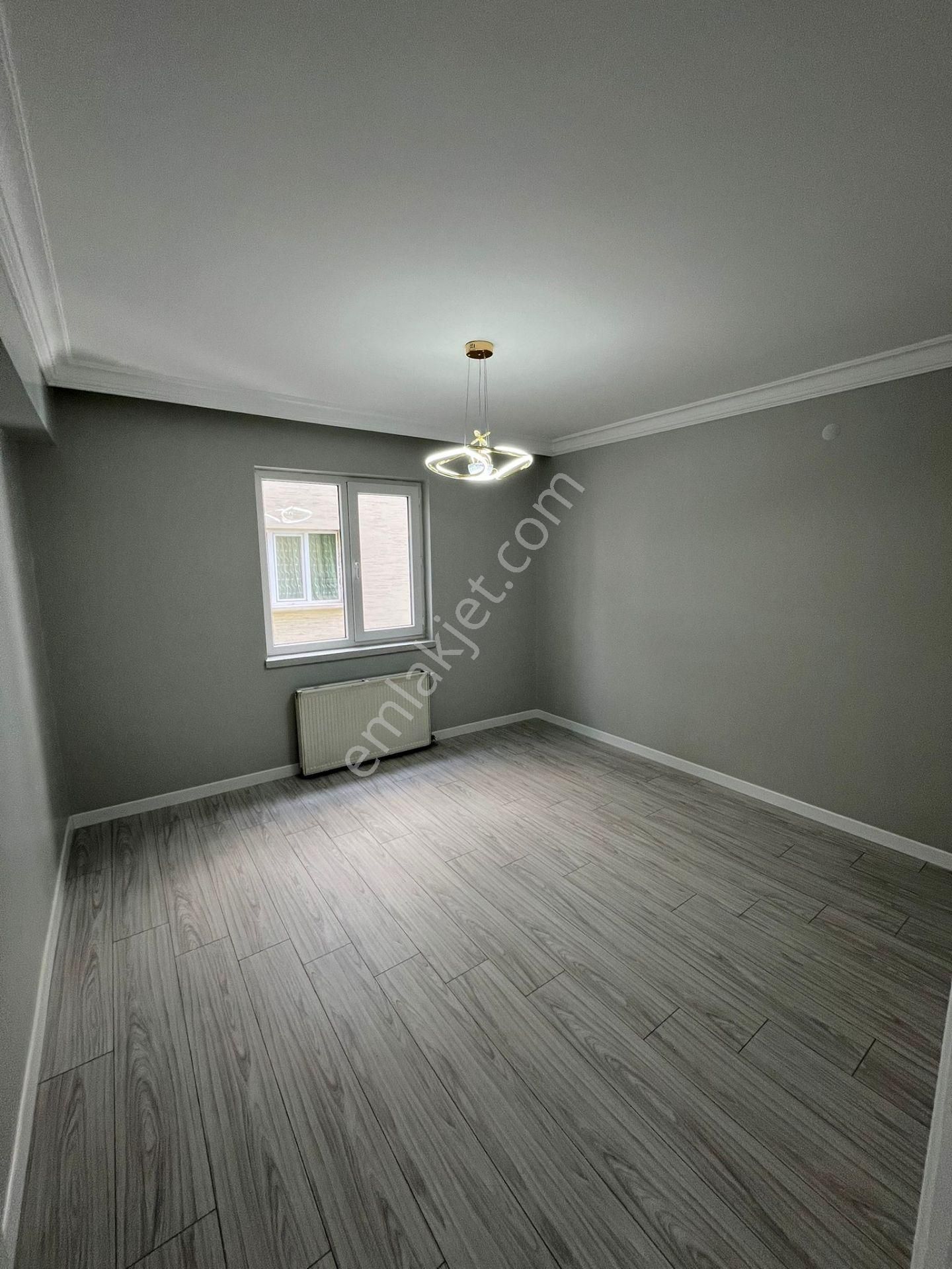 Bilgen Vatan'dan Bademlik'te Dutluk Metro Yakını 1. Kat Ön Cephe 3+1 Megalüks Yapılı Satılık Daire - Görsel 16