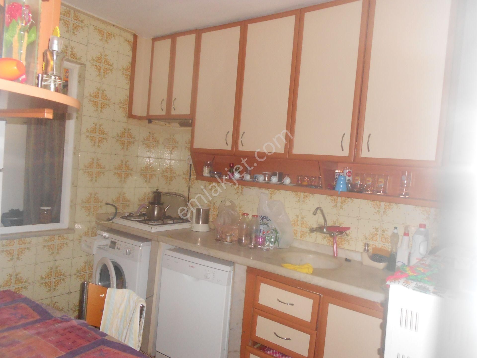 Buca Çaldıran Mah.//benzinlik Yanında Mahallenin Girişinde/244m2 Binanın 3'de1hissesi Satılık.. - Görsel 16