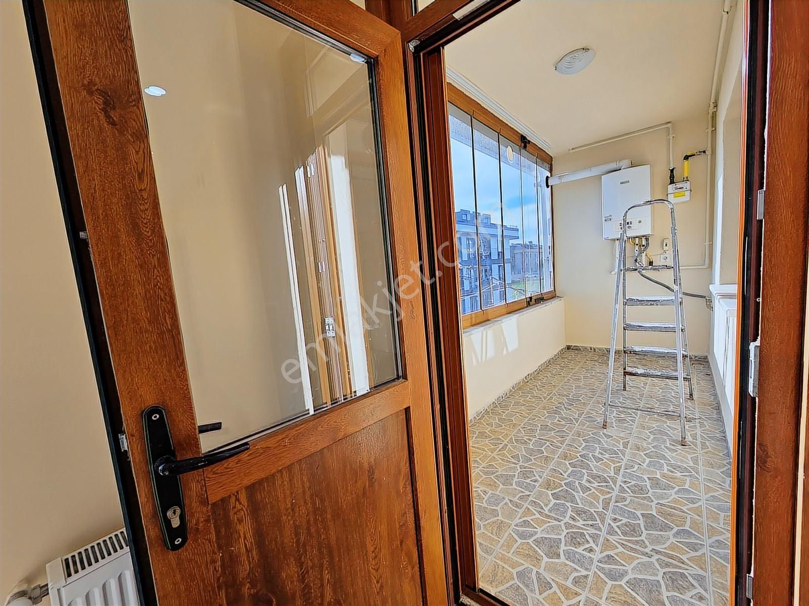 Büyükçekmece Kumburgaz, Her Cephesi Açık Kiralık 3+1 Daire - Görsel 4