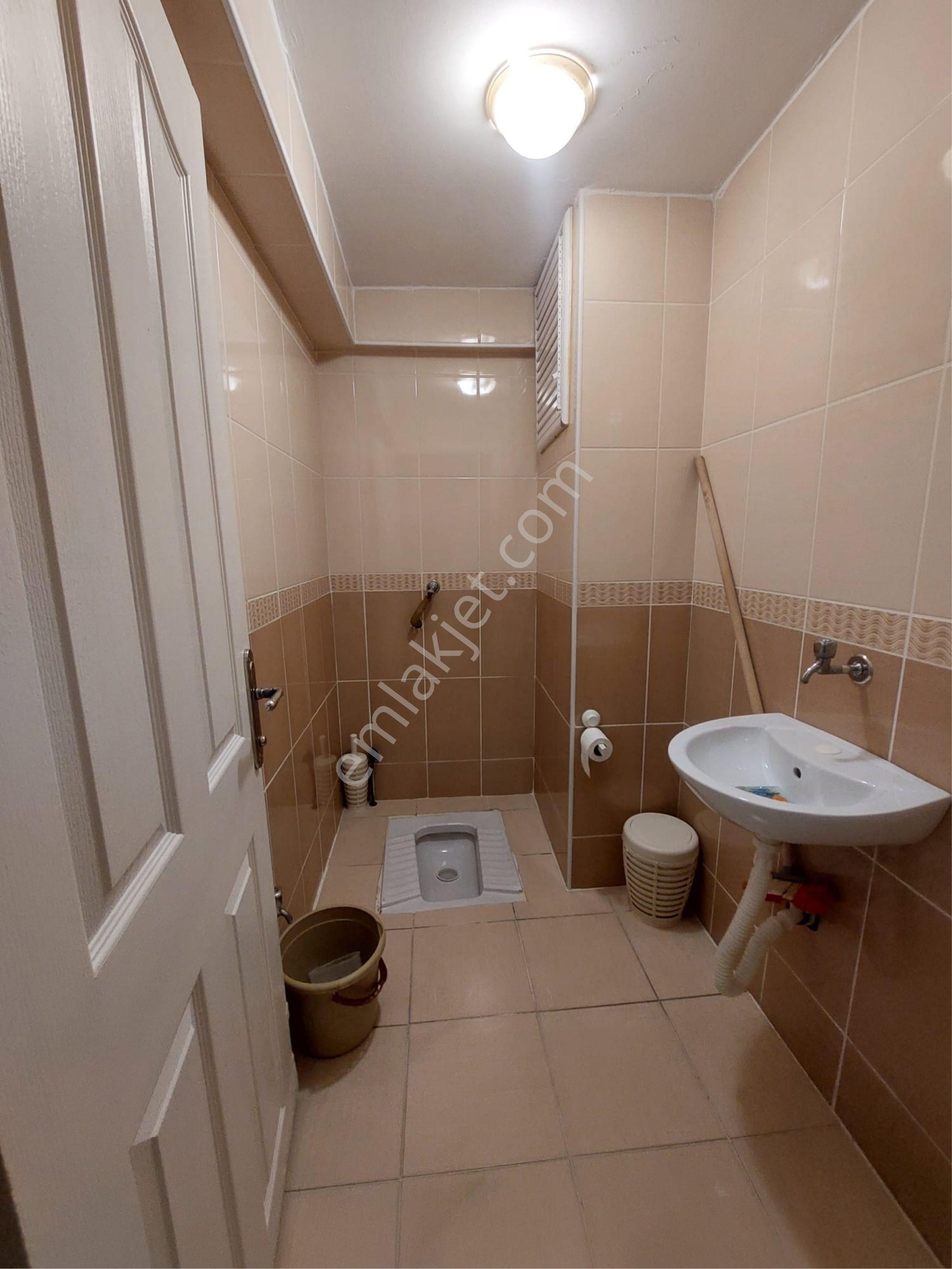 İmren Gayrimenkulden Satılık 2+1 80 M2 Ön Cephe Yüksek Giriş Sefaköy Merkezde - Görsel 20