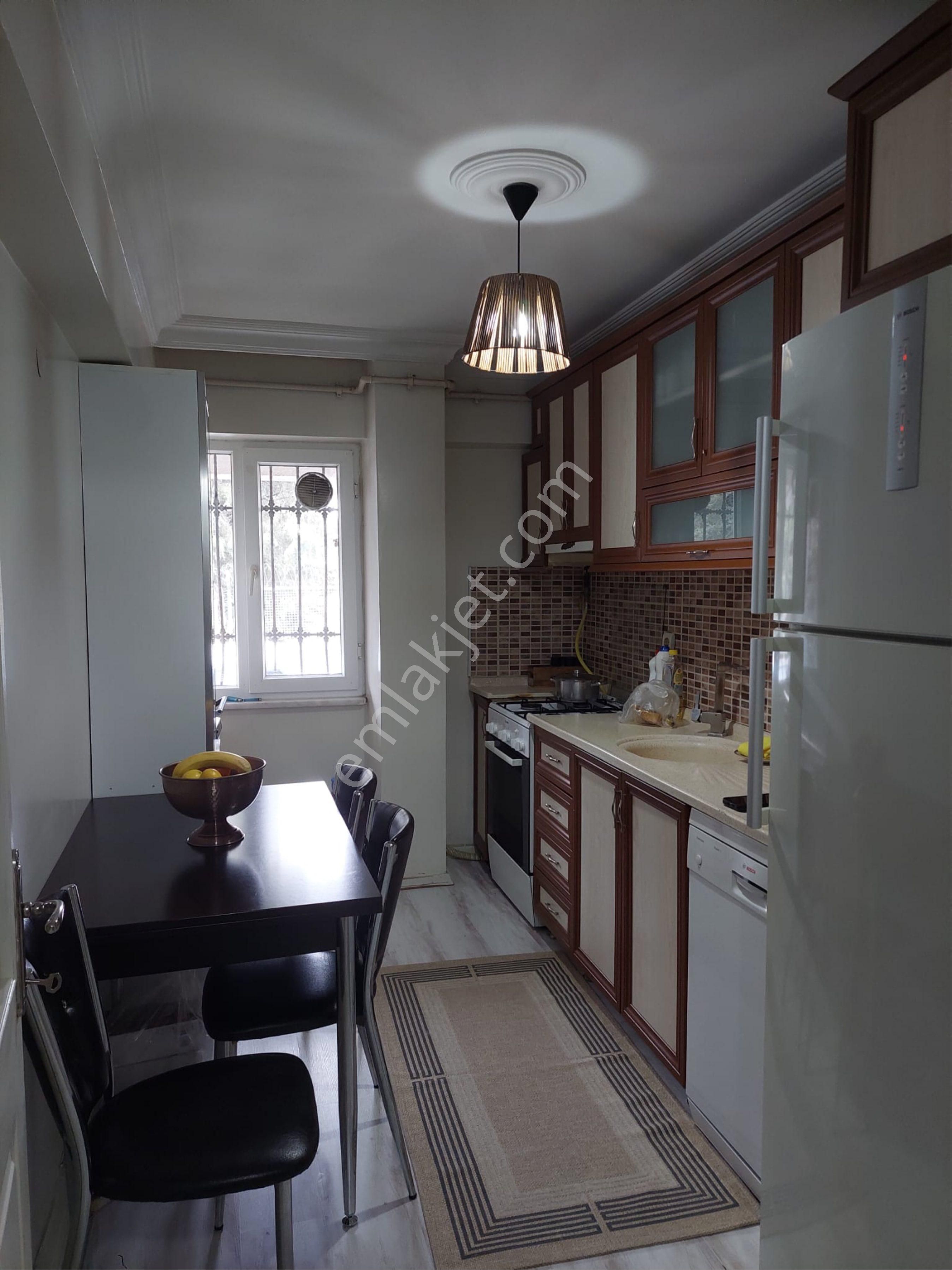 İmren Gayrimenkulden Satılık 2+1 80 M2 Ön Cephe Yüksek Giriş Sefaköy Merkezde - Görsel 8