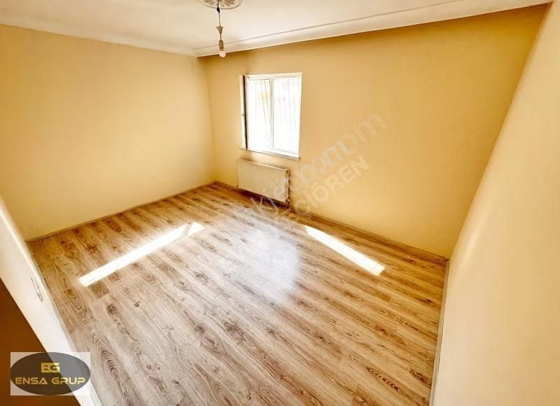 Çambaşı Cd Üzeri Kat Konumlu Geniş M2 Acil Satılık 3+1 - Görsel 32